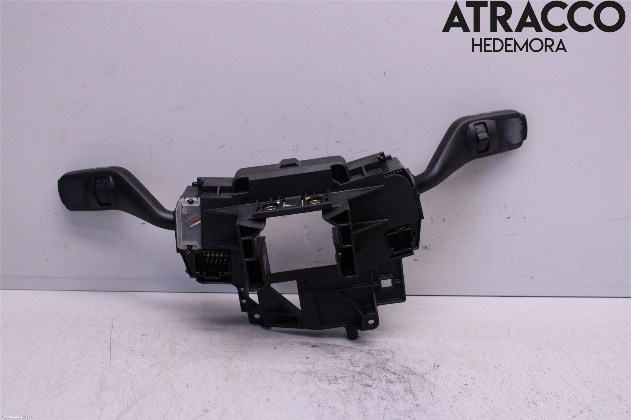 Ford FOCUS     04-07 Bryter Ratt Kombi H Og V