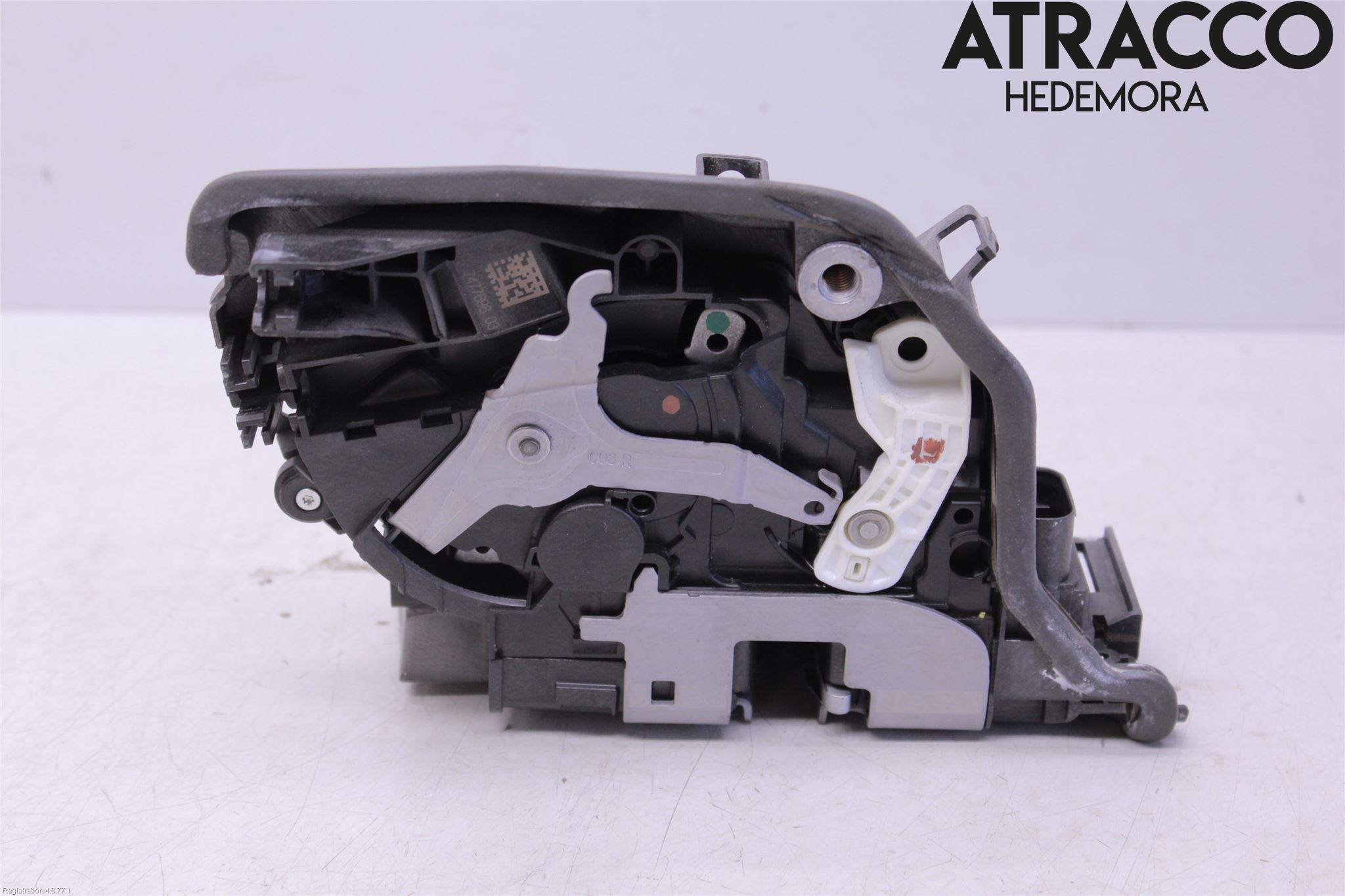 BMW 5 G30/G31/F90 17-23 Dørlås - Låsekasse