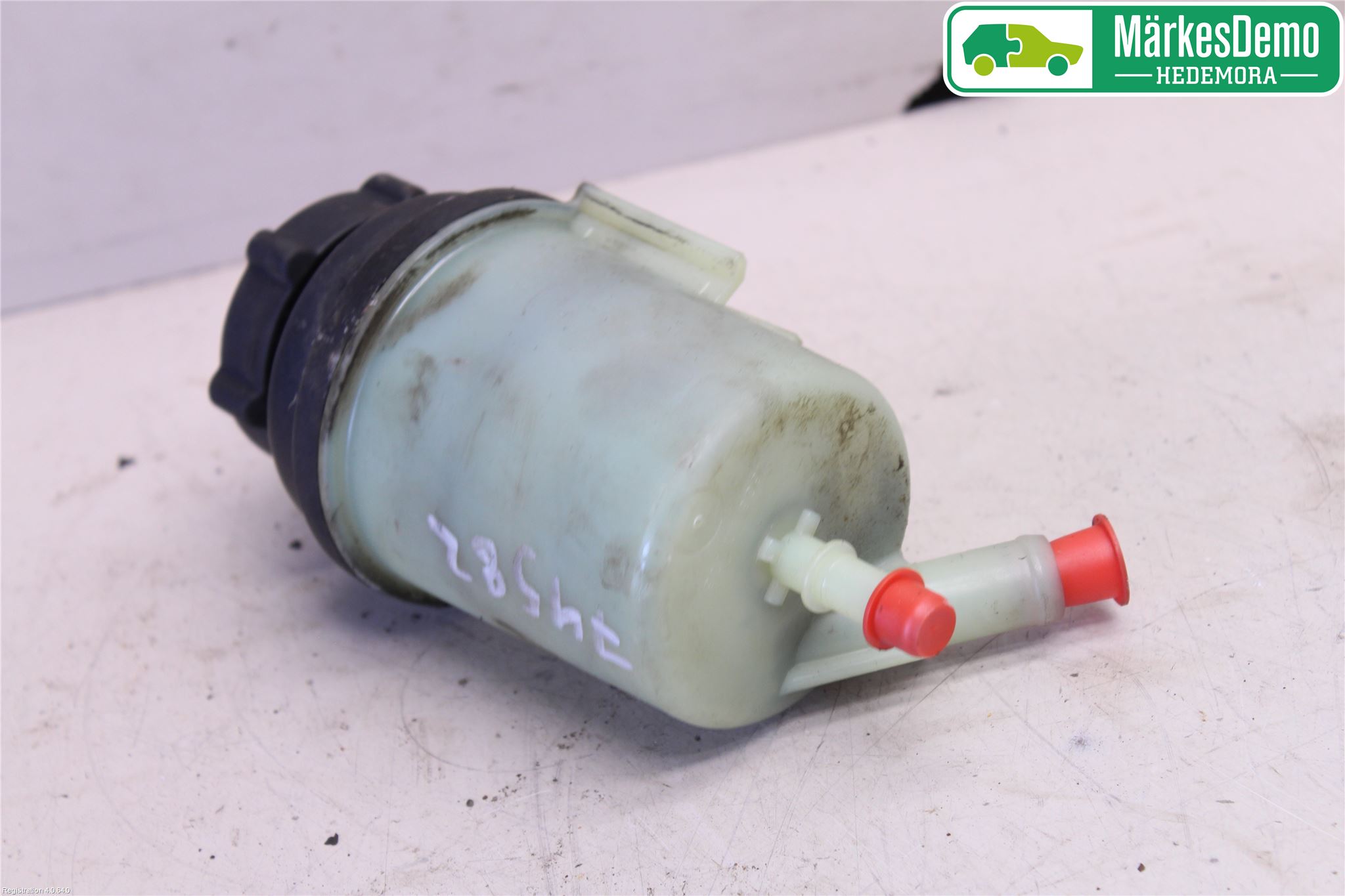 Ford GALAXY 06-15 Servo Oljebeholder