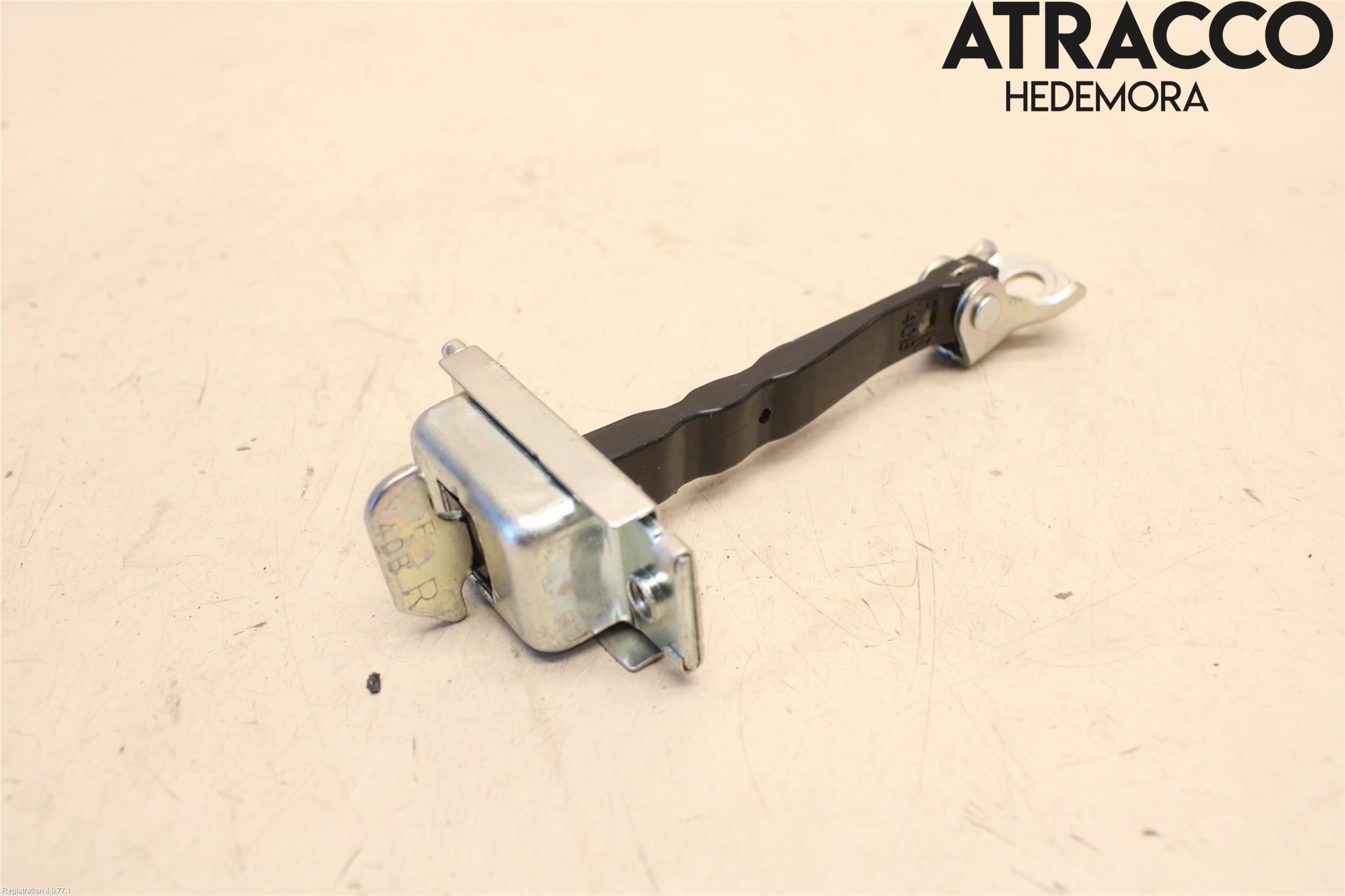 Toyota YARIS XP21 20- Dørstopper