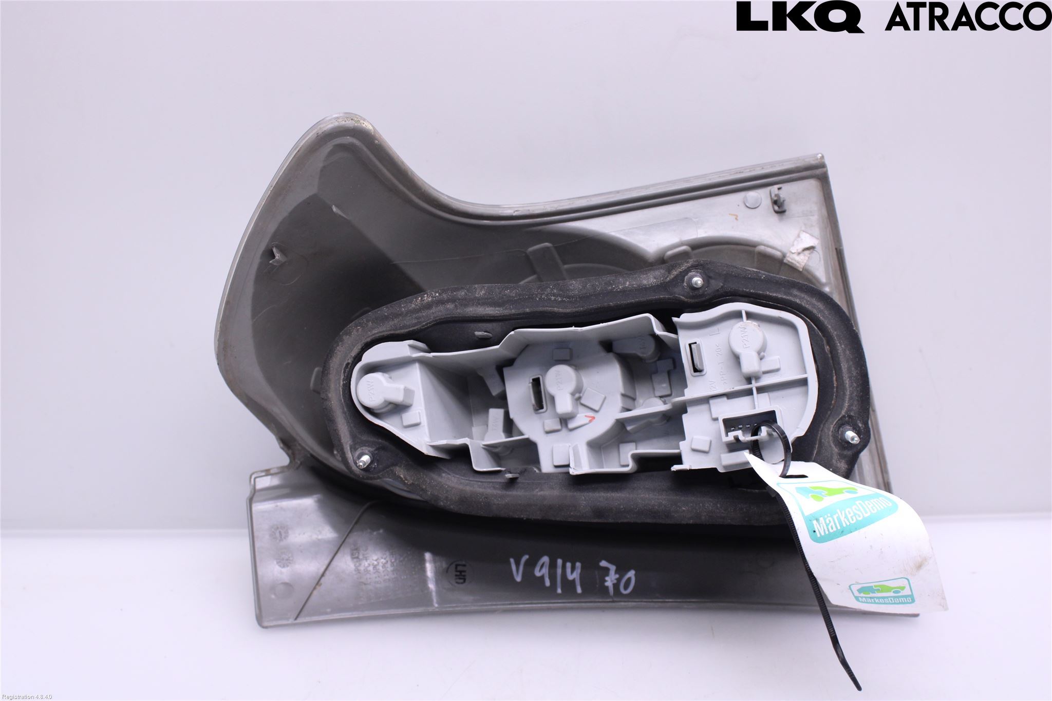 Toyota COROLLA VERSO 04-07 Baklykt Venstre