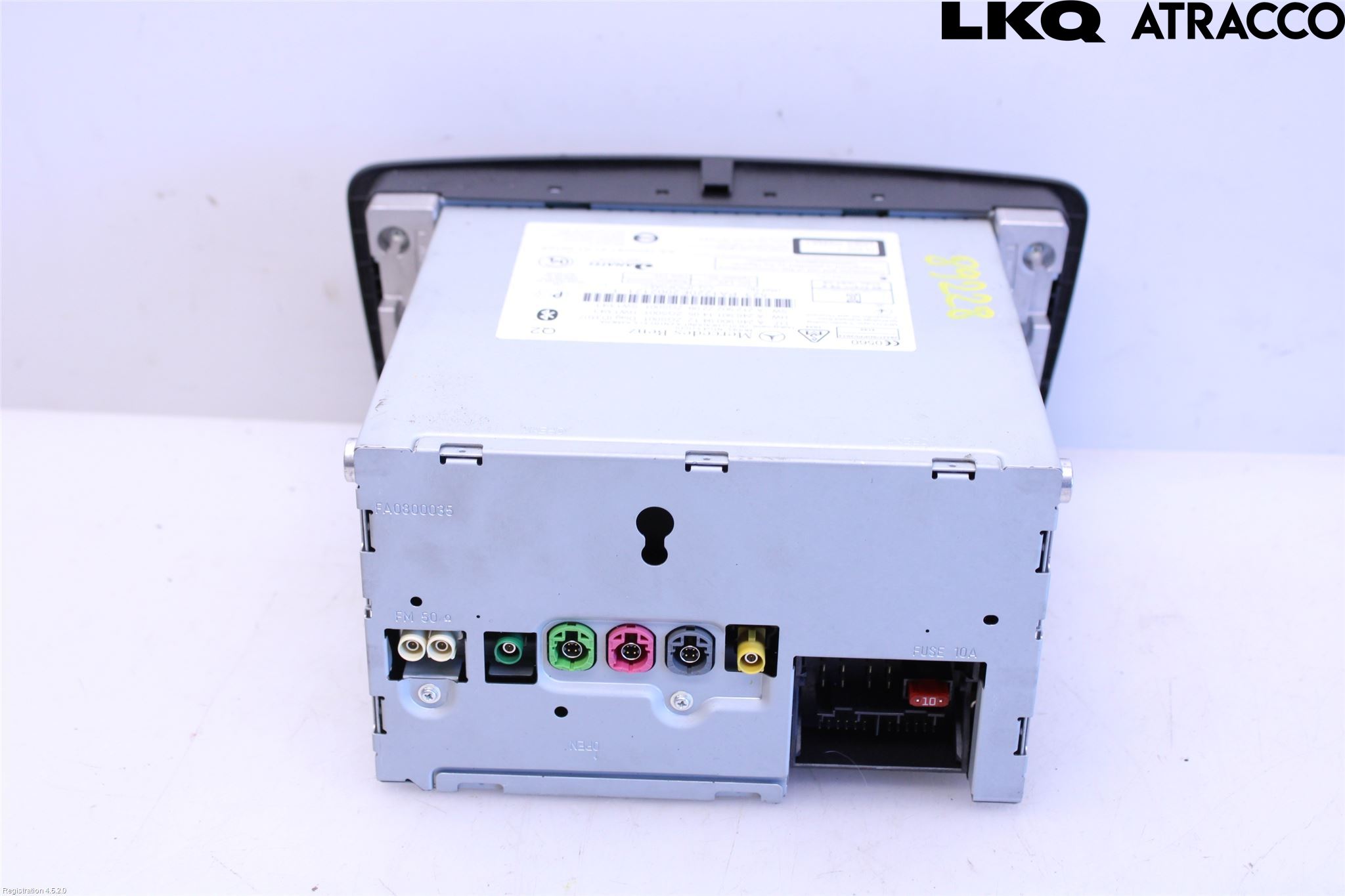 Mercedes-Benz MB CLA-KLASS (C117/X117) 13-19 Stereo Radio Med Cd