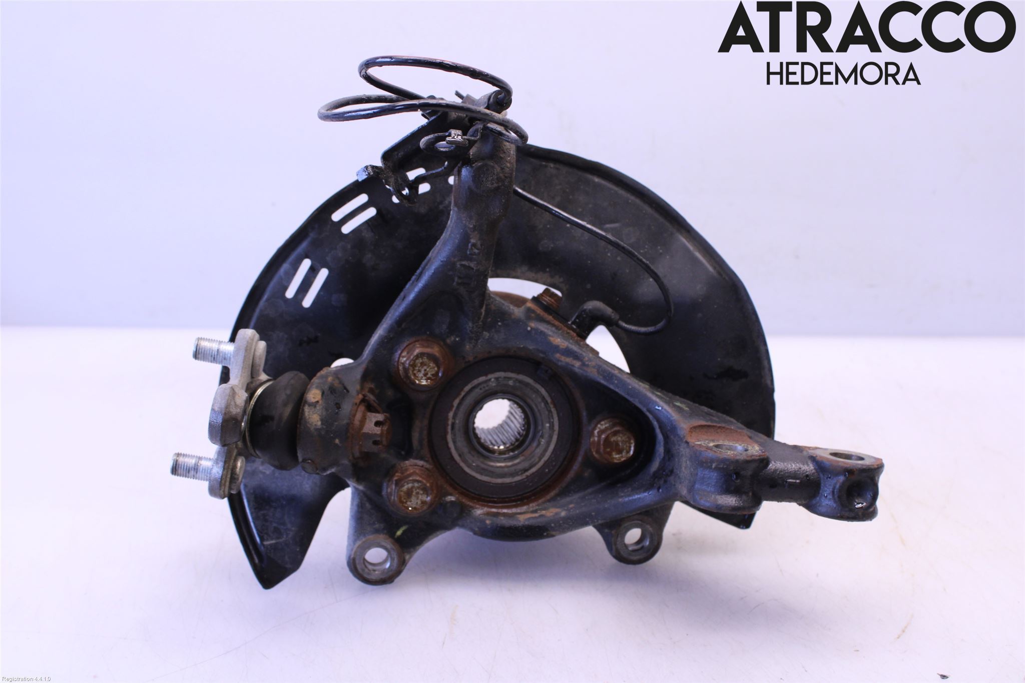 Toyota YARIS XP21 20- Spindel Vf