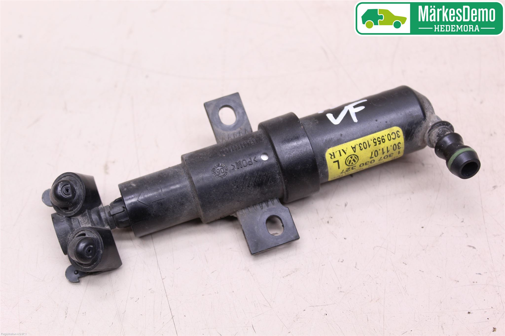 Volkswagen VW PASSAT 05-11 Spylerdyse Frontlykter