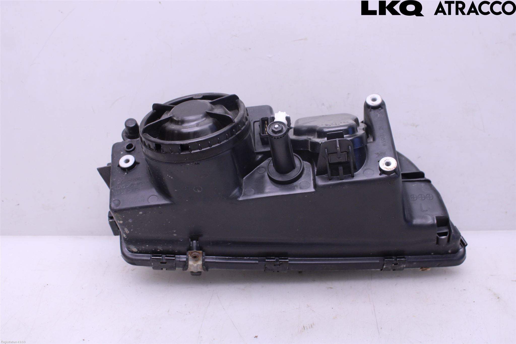 Volvo S70/V70/XC  97-00 Frontlykt Venstre