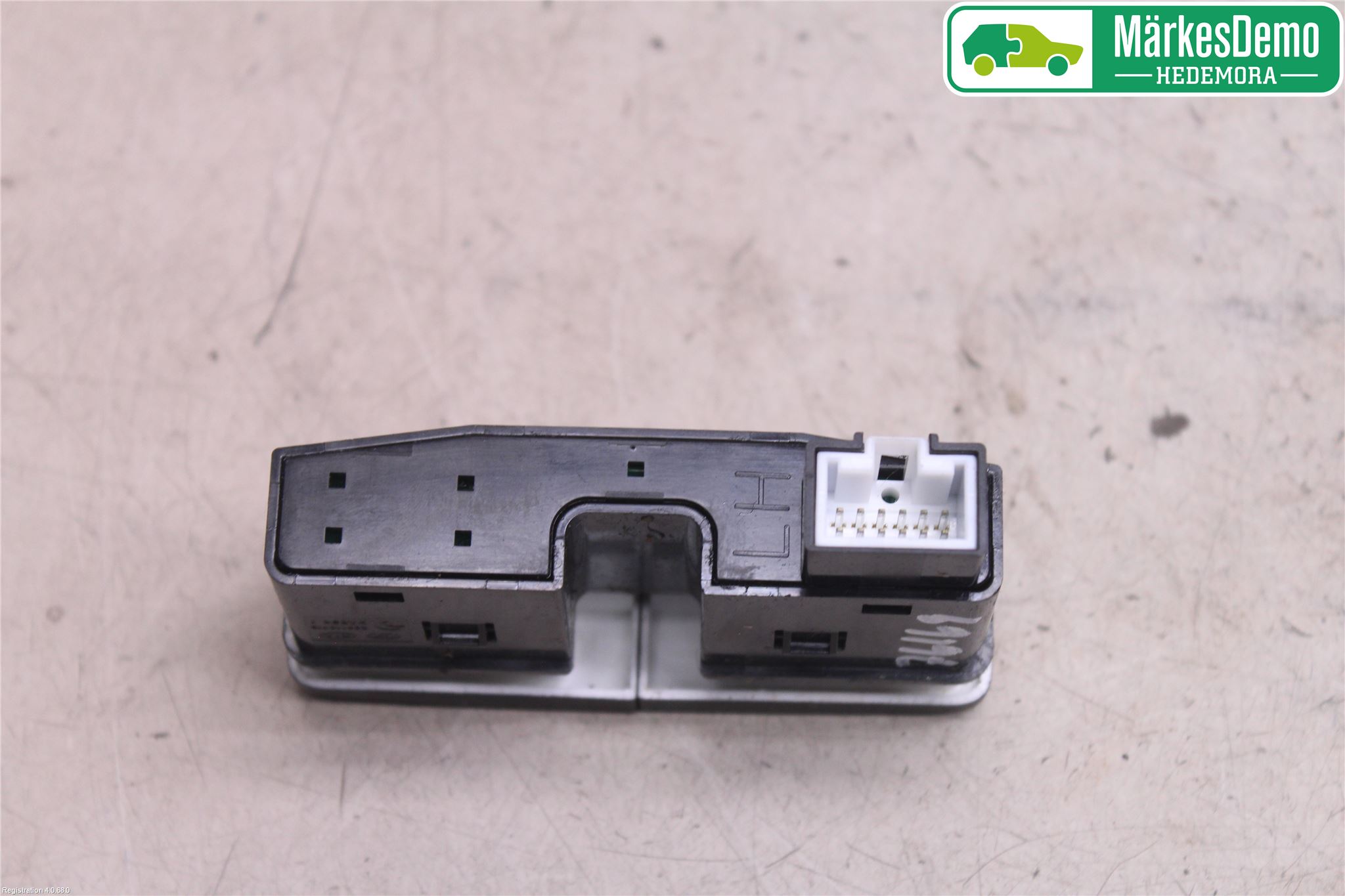 Kia RIO 12-16 Bryter Varmesete