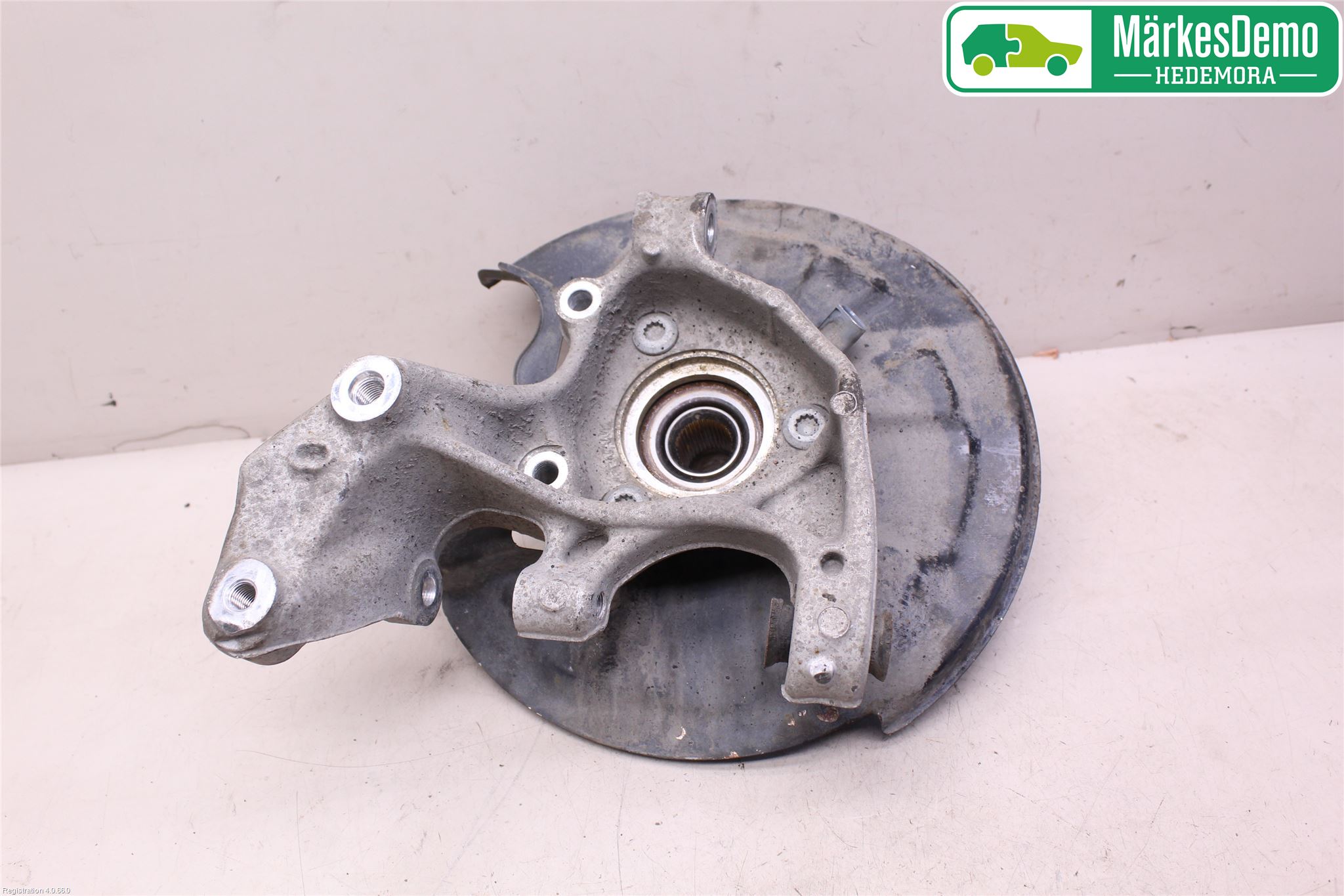 Volkswagen VW TIGUAN 16-24 Spindel Vb