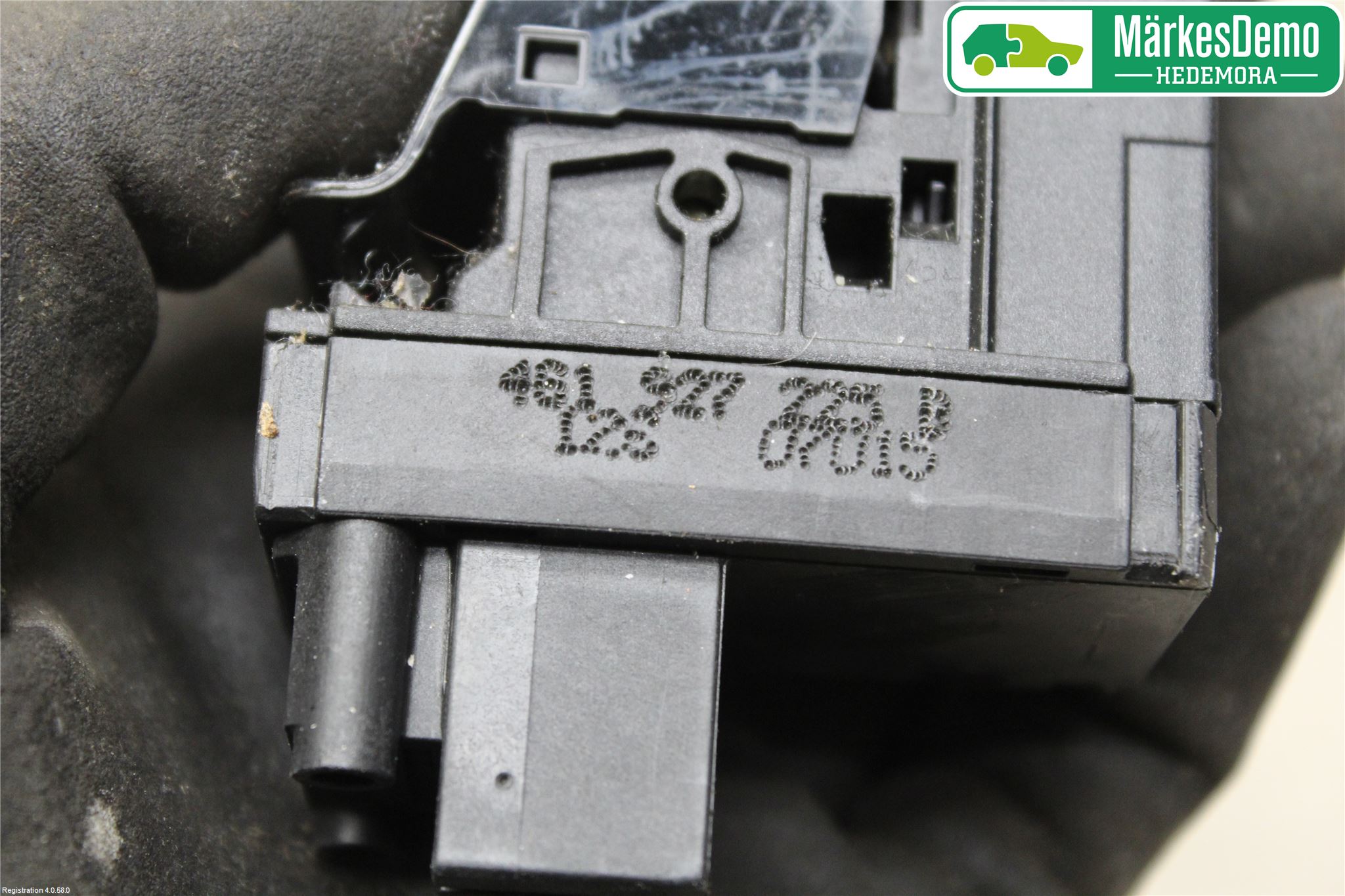 Audi A6/S6 4G 11-18 Bryter Parkeringsbrems