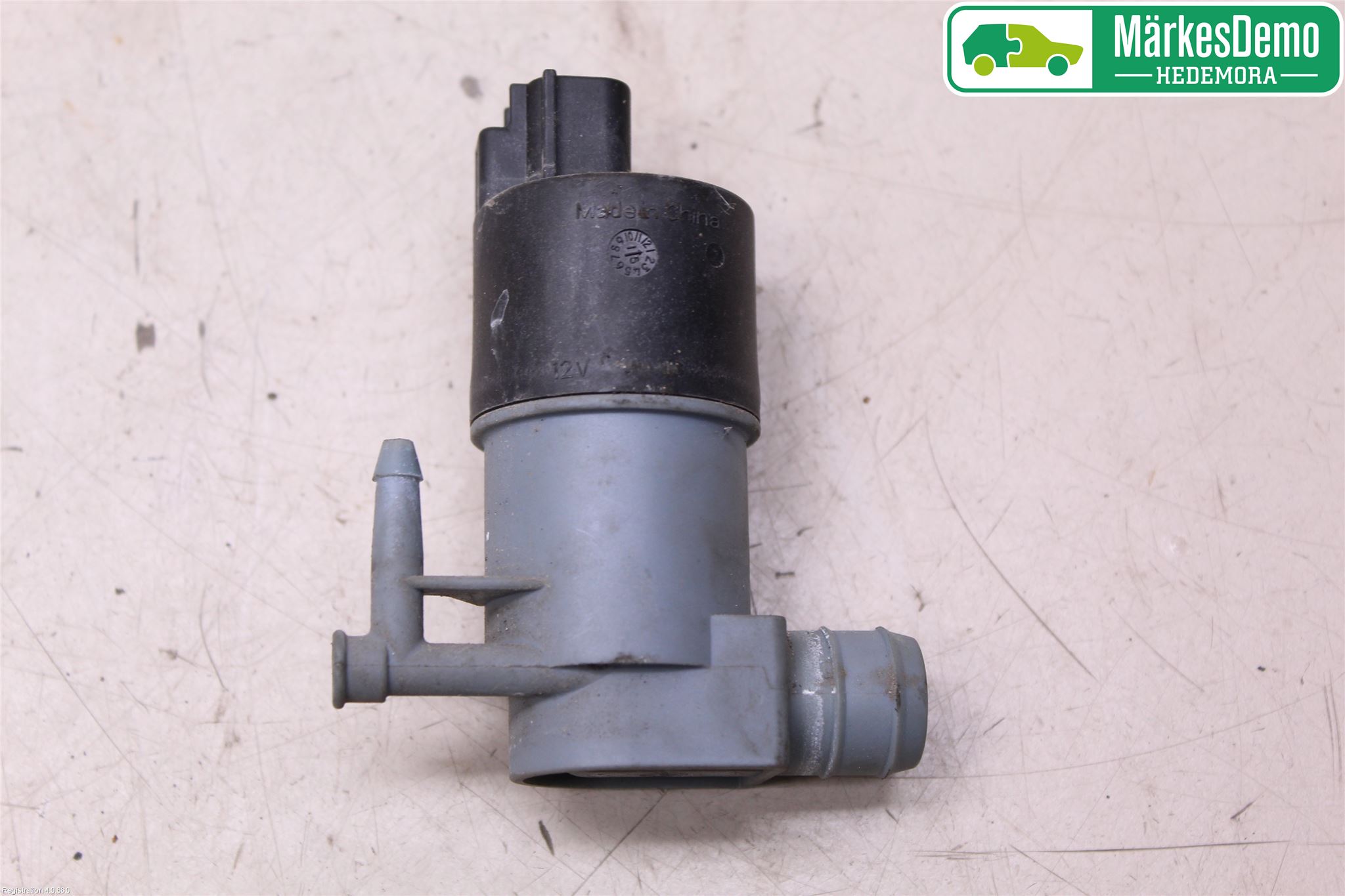 Toyota YARIS XP130 15-20 Spylerpumpe Frontrute