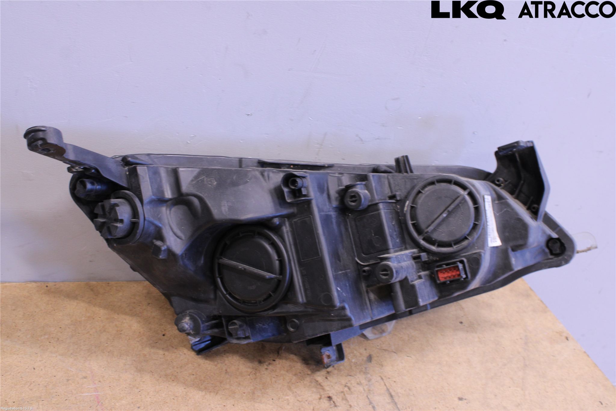 Opel ASTRA J 10-15 Frontlykt Venstre