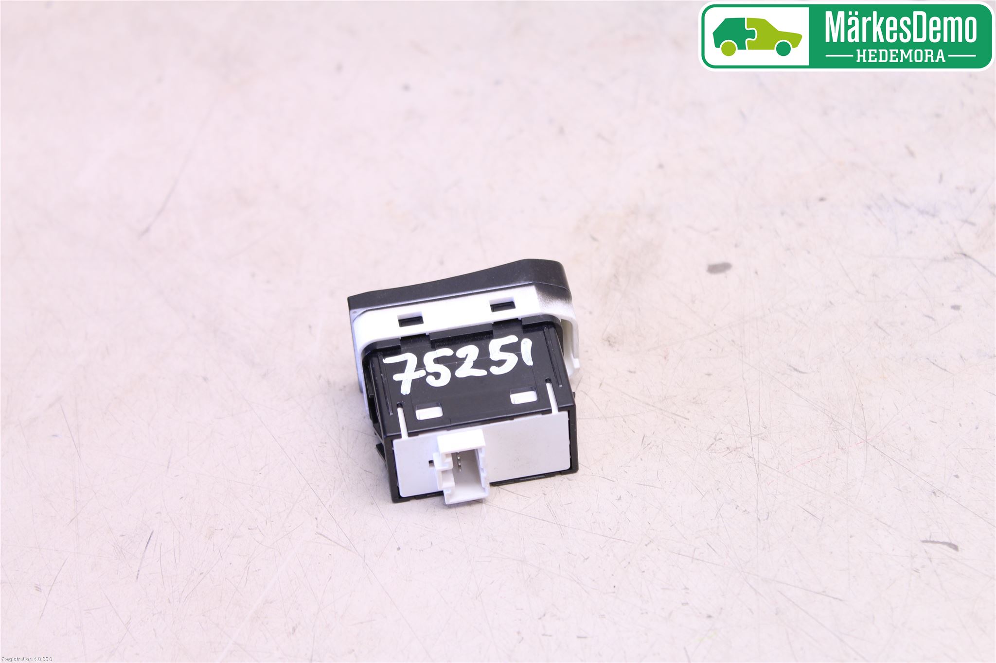 Kia RIO 12-16 Bryter Dashbord Lys Dimming