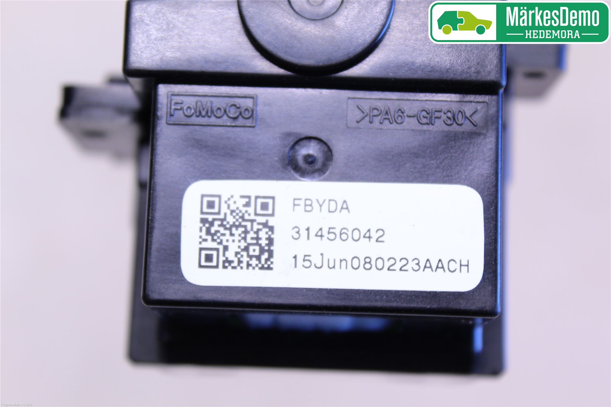 Volvo V70 14-16 Bryter Ratt Visker - Spyler