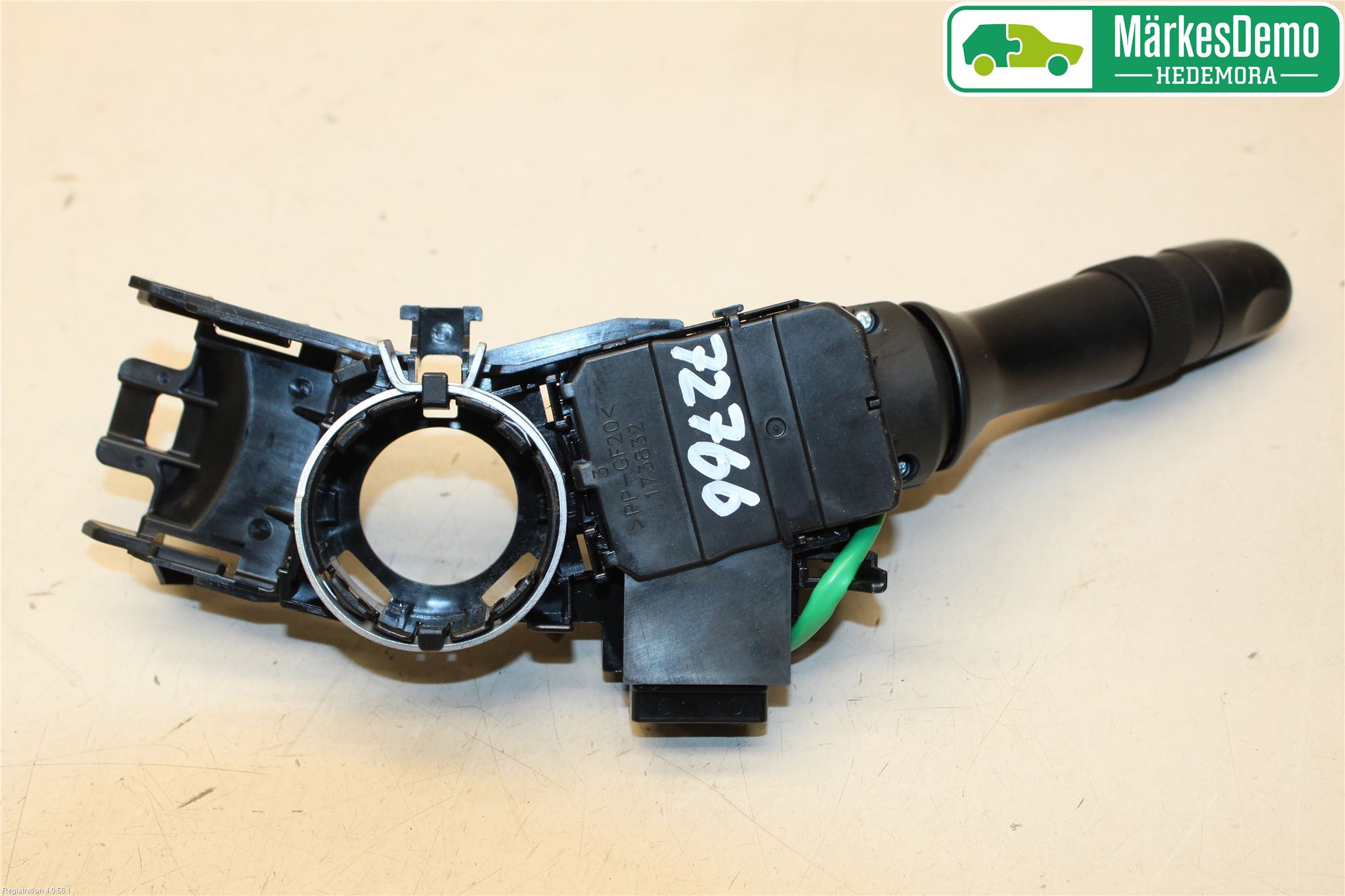 Toyota AVENSIS 16-18 Bryter Ratt Blinklys - Lys