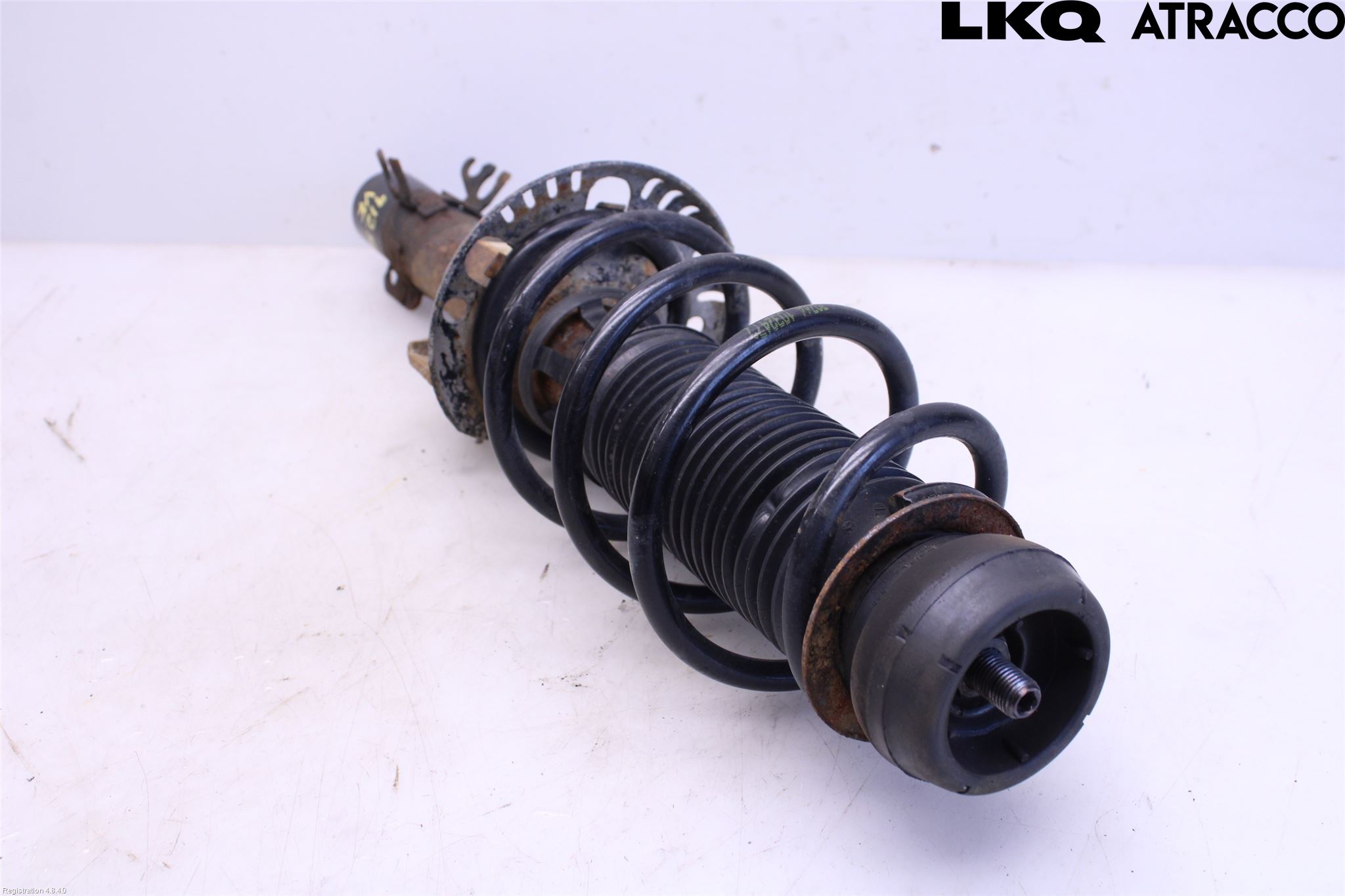 Volkswagen VW POLO 10-17 Fjærbein Foran Venstre