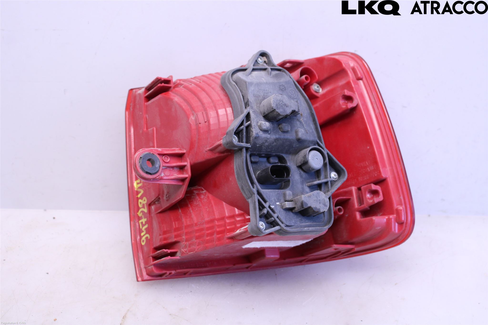 Volkswagen VW TOURAN 10-15 Baklykt Venstre