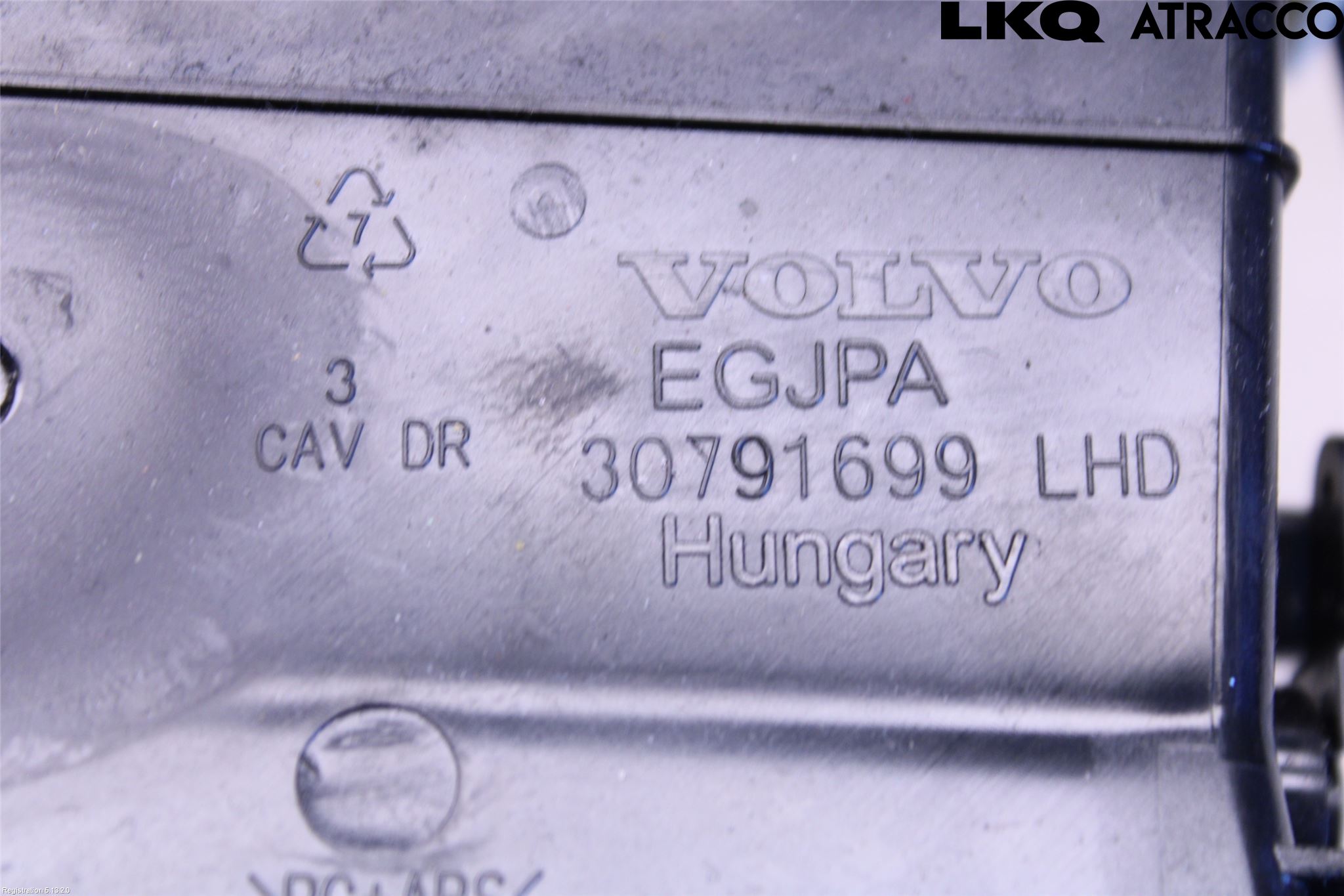Volvo V60 14-18 Dashbord Kanal - Dyse