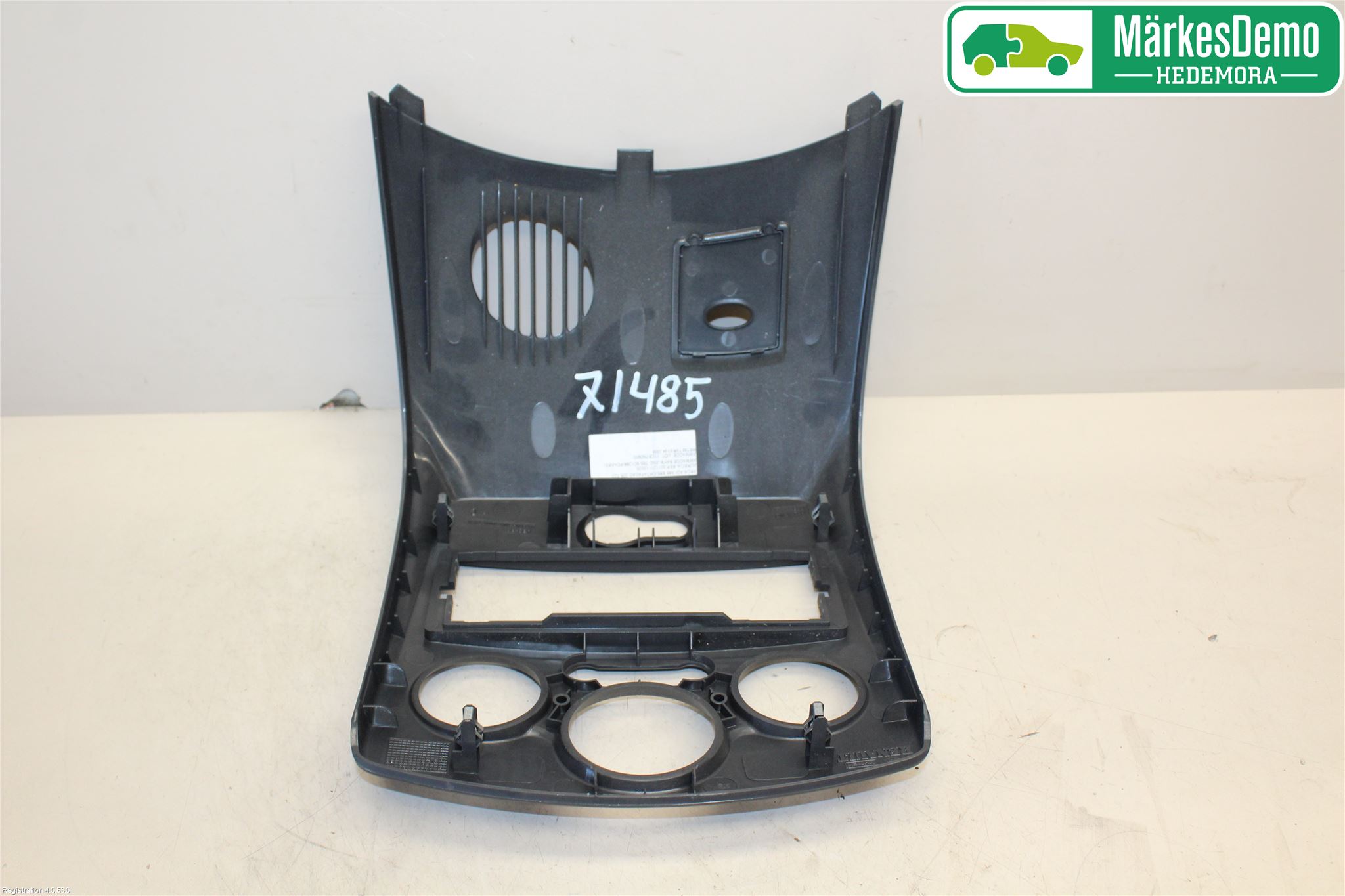 Renault CLIO III  06-09 Innr Radio Ramme
