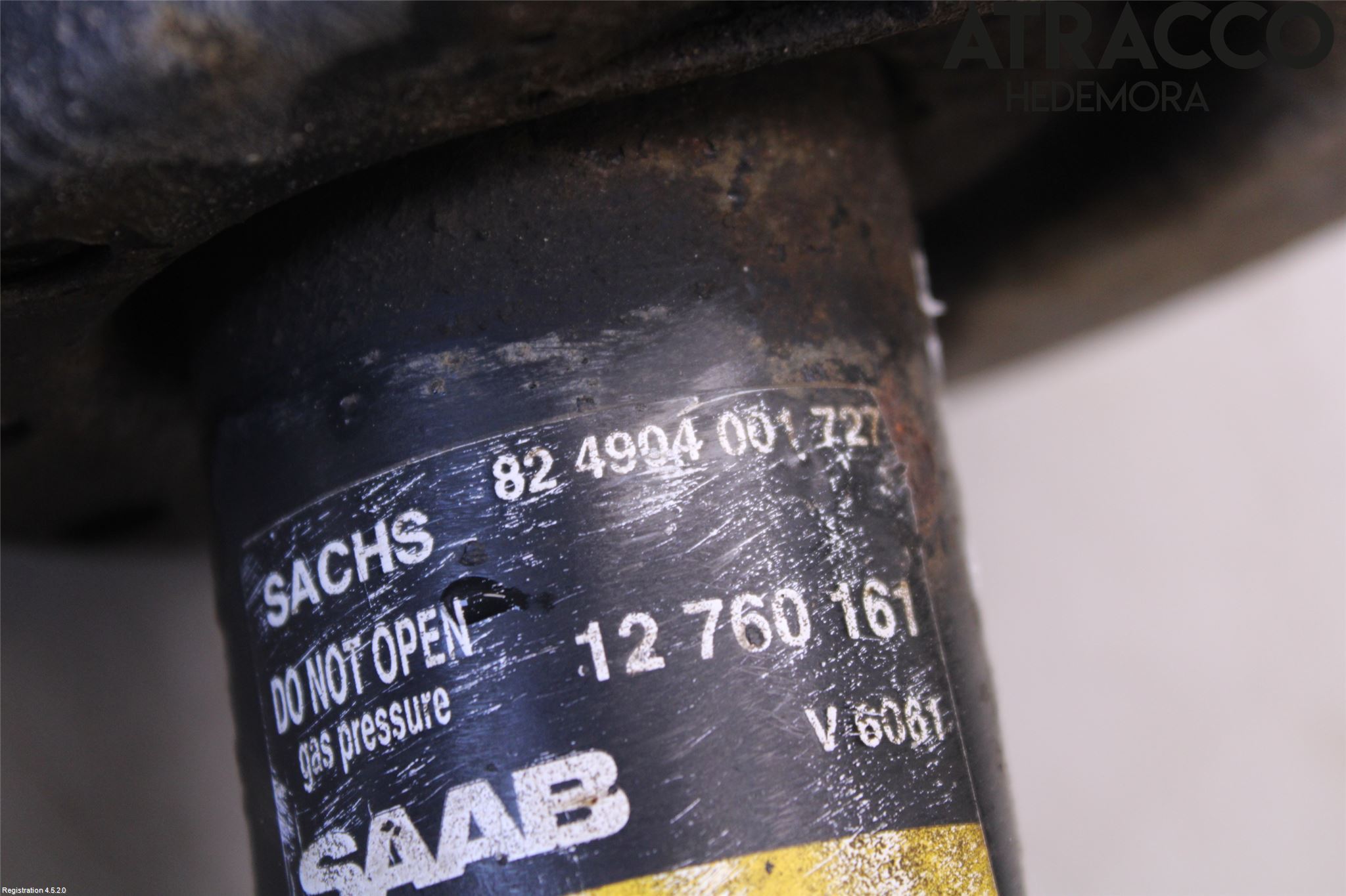 Saab 9-5     06-10 Fjærbein Foran Venstre