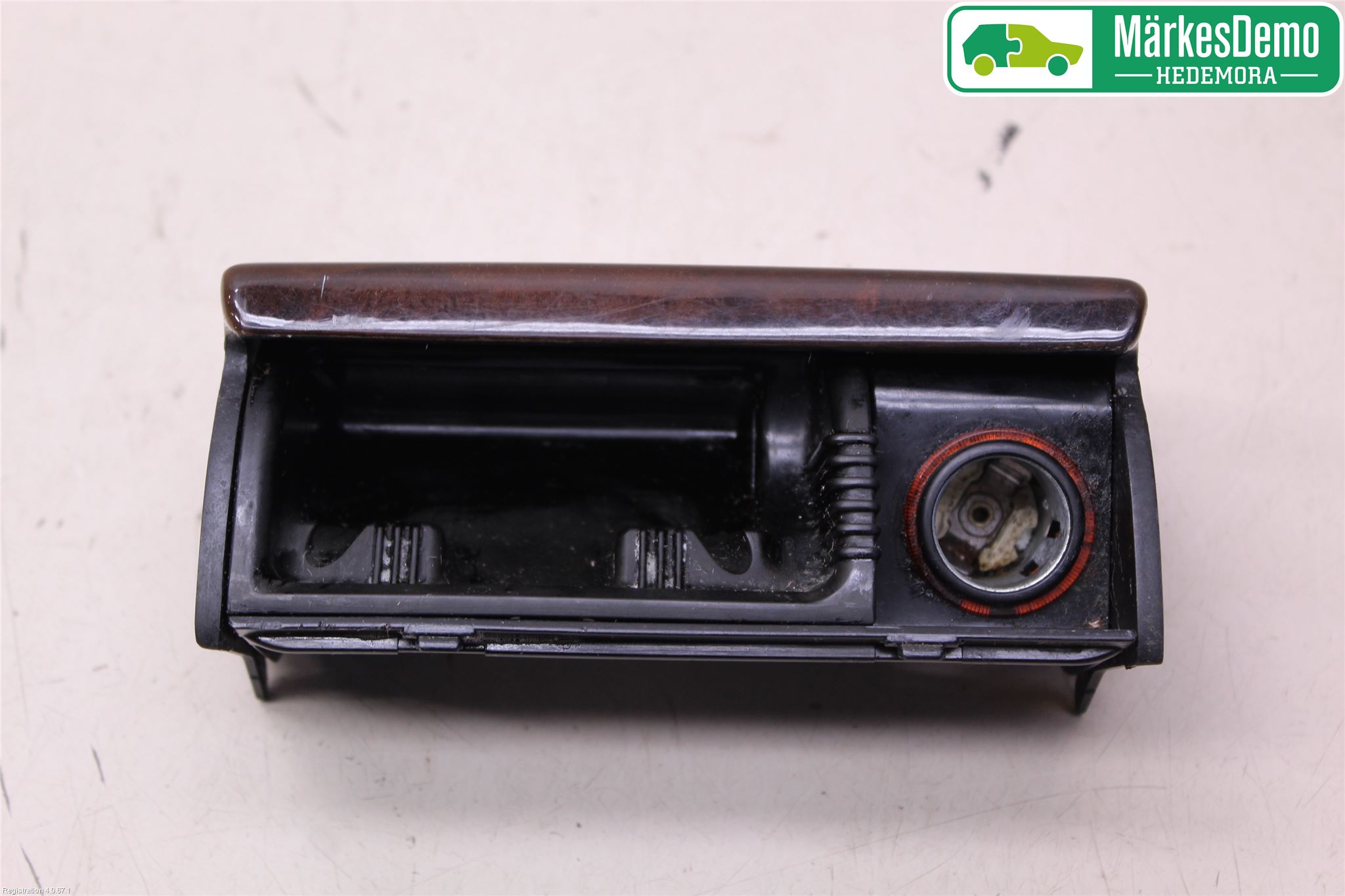 Volkswagen VW PASSAT 97-00 Innr Askebeger