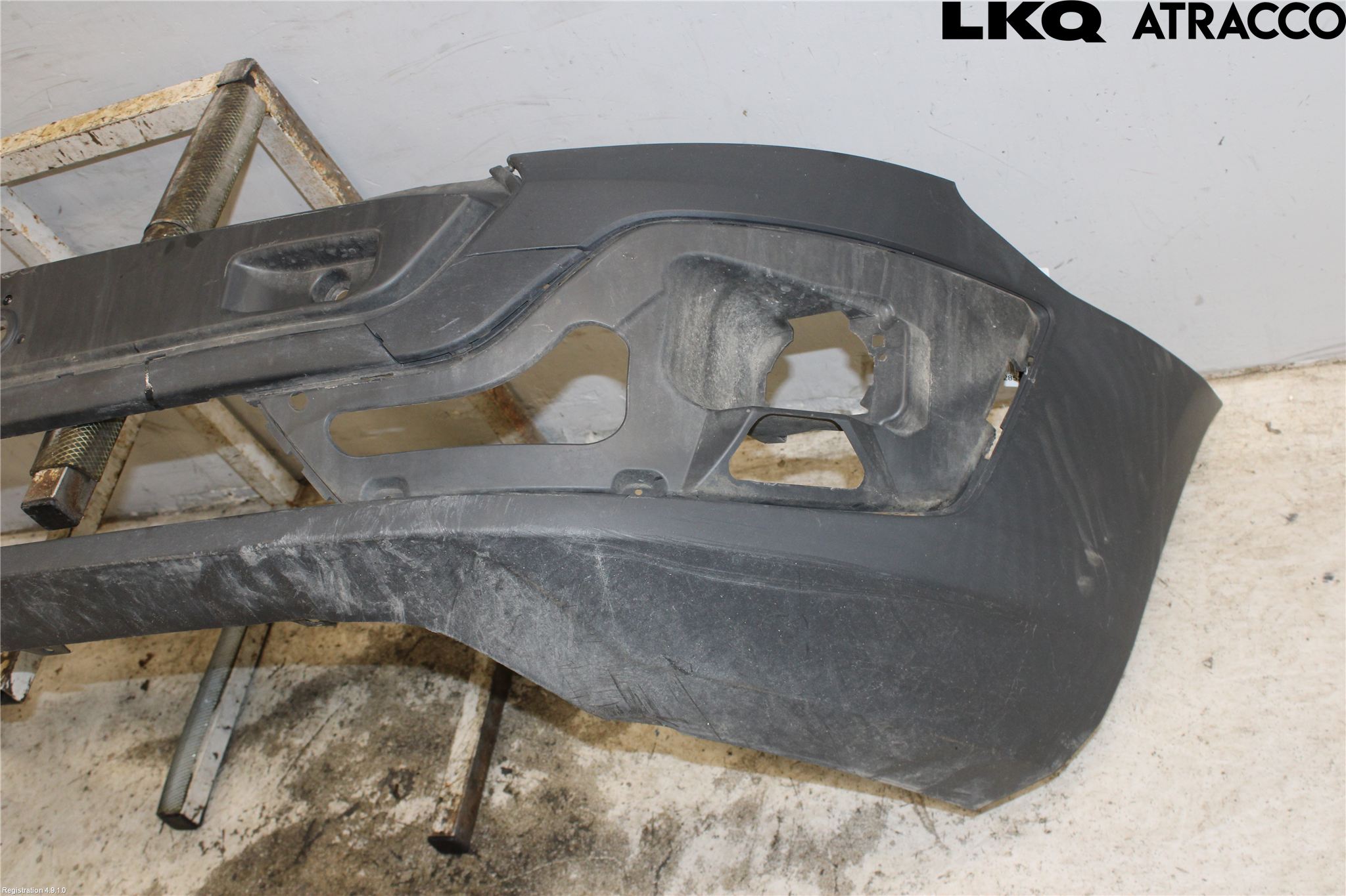 Ford TRANSIT    06-13 Støtfanger Foran Plastdeksel