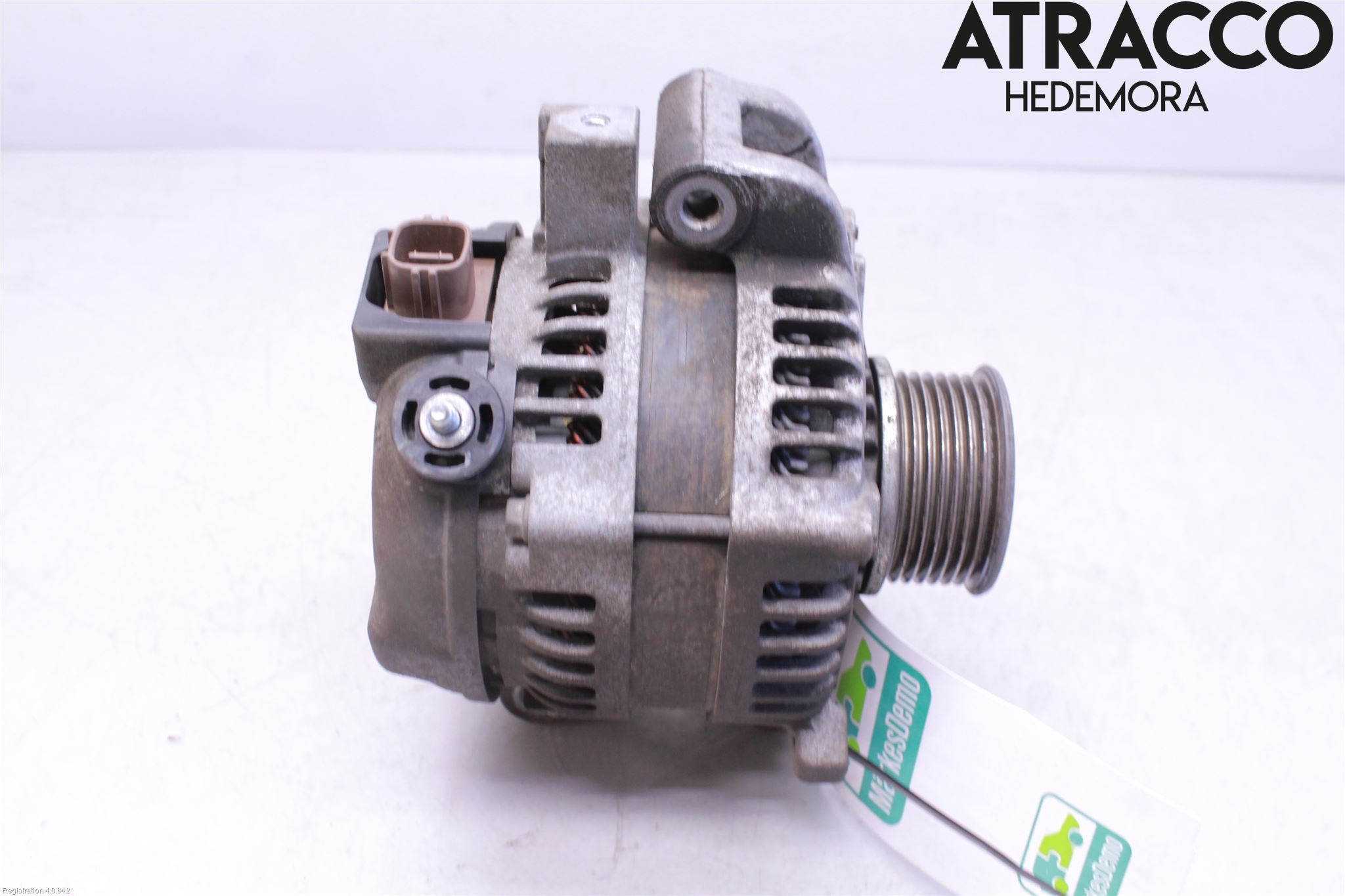 Toyota AVENSIS 09-15 Dynamo