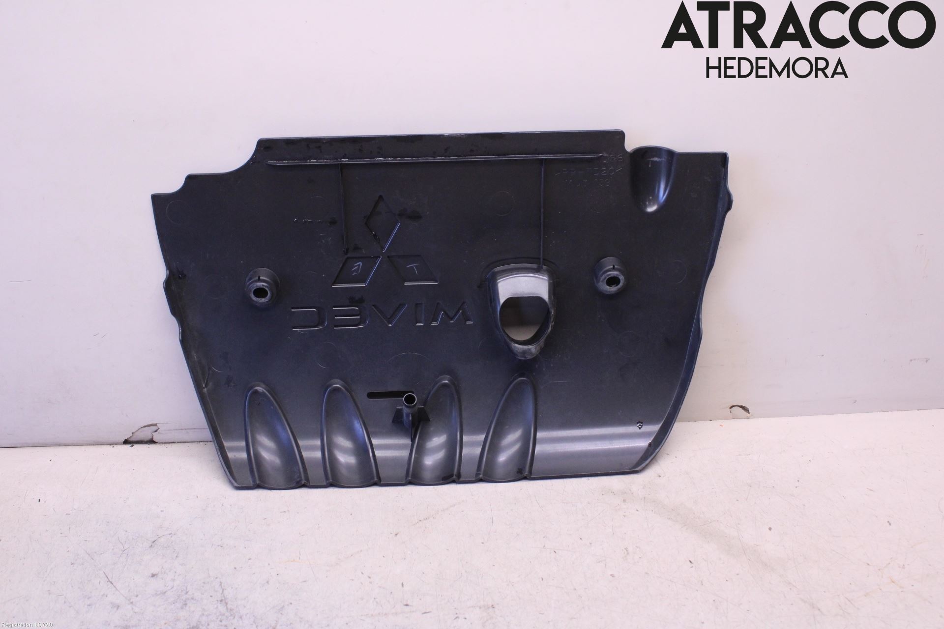 Mitsubishi OUTLANDER 07-12 Motor Deksel Over Motor