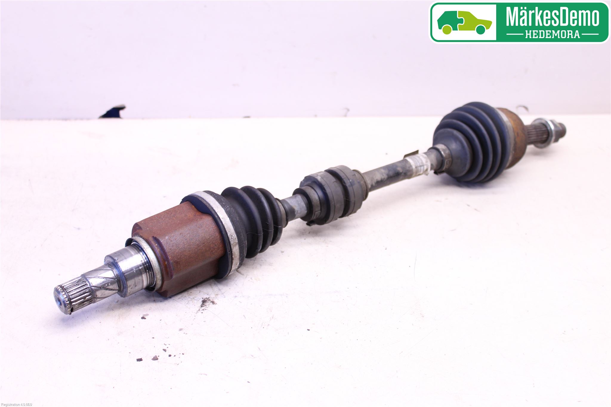Nissan NOTE E12 14-20 Drivaksel Foran Kompl Venstre