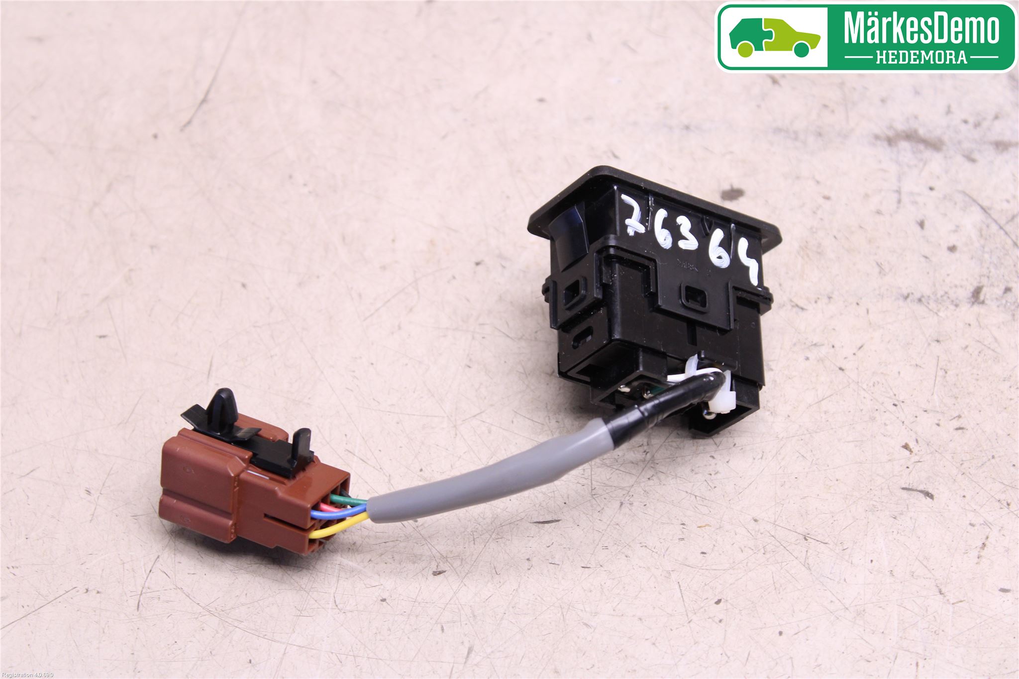 Mercedes-Benz MB X-KLASS (BR 470) 18-20 Bryter Varmesete
