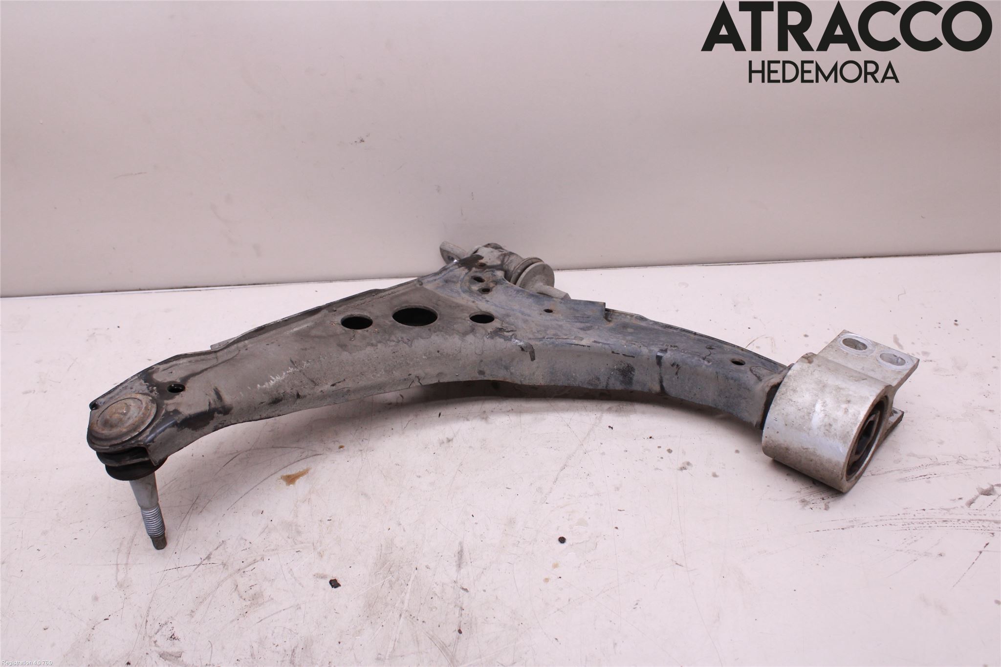 Opel ASTRA K 16-22 Bærearm Foran Høyre Nedre