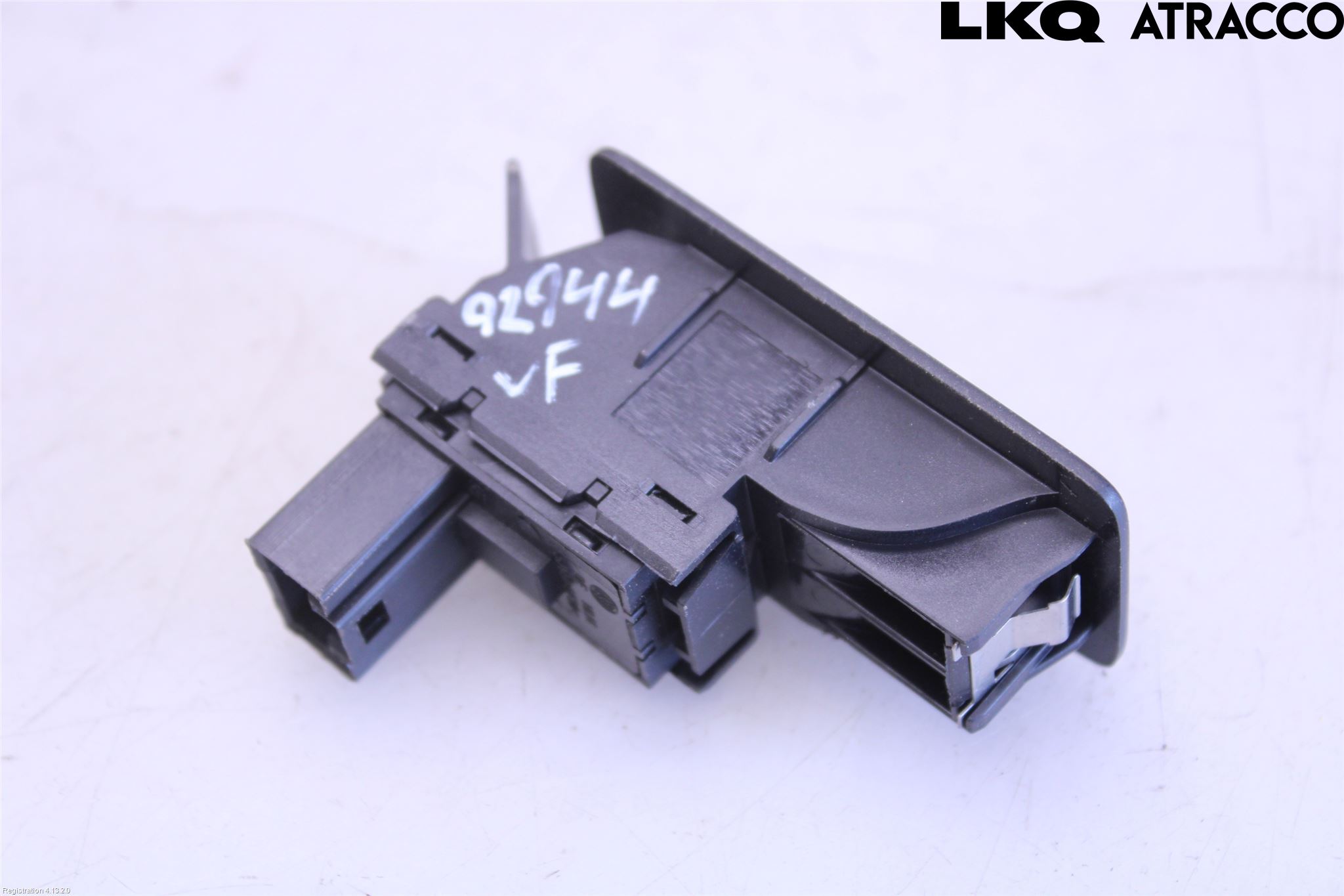 Volkswagen VW GOLF PLUS/CROSS GOLF 04-14 Bryter Drivstoff Tankluke