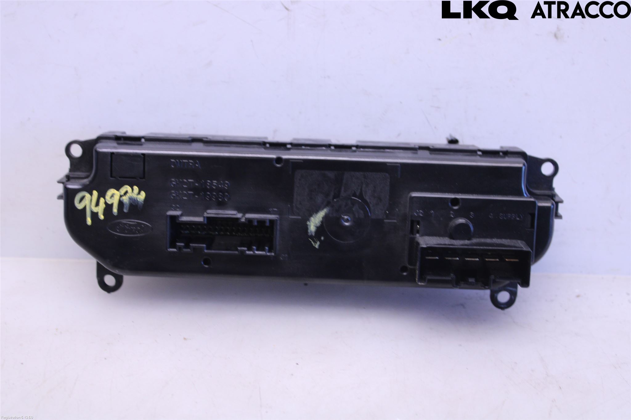 Ford TRANSIT SKÅP/BUSS 14-22 Varme Ac Betjening-Display