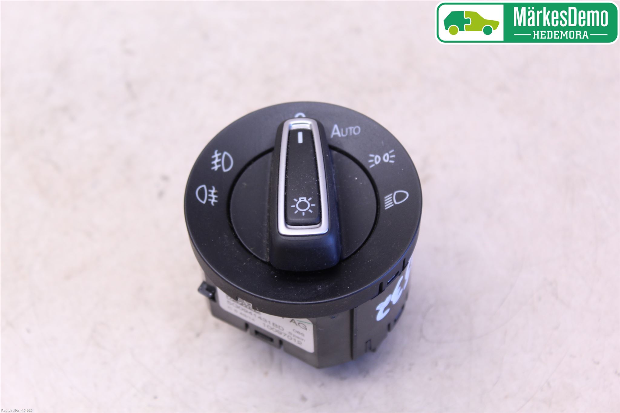 Volkswagen VW GOLF / E-GOLF VII 13-20 Bryter Hovedlys
