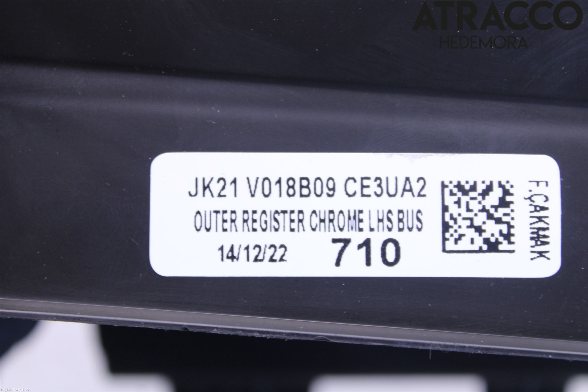 Ford E-TRANSIT SKÅP/BUSS 22- Dashbord Kanal - Dyse