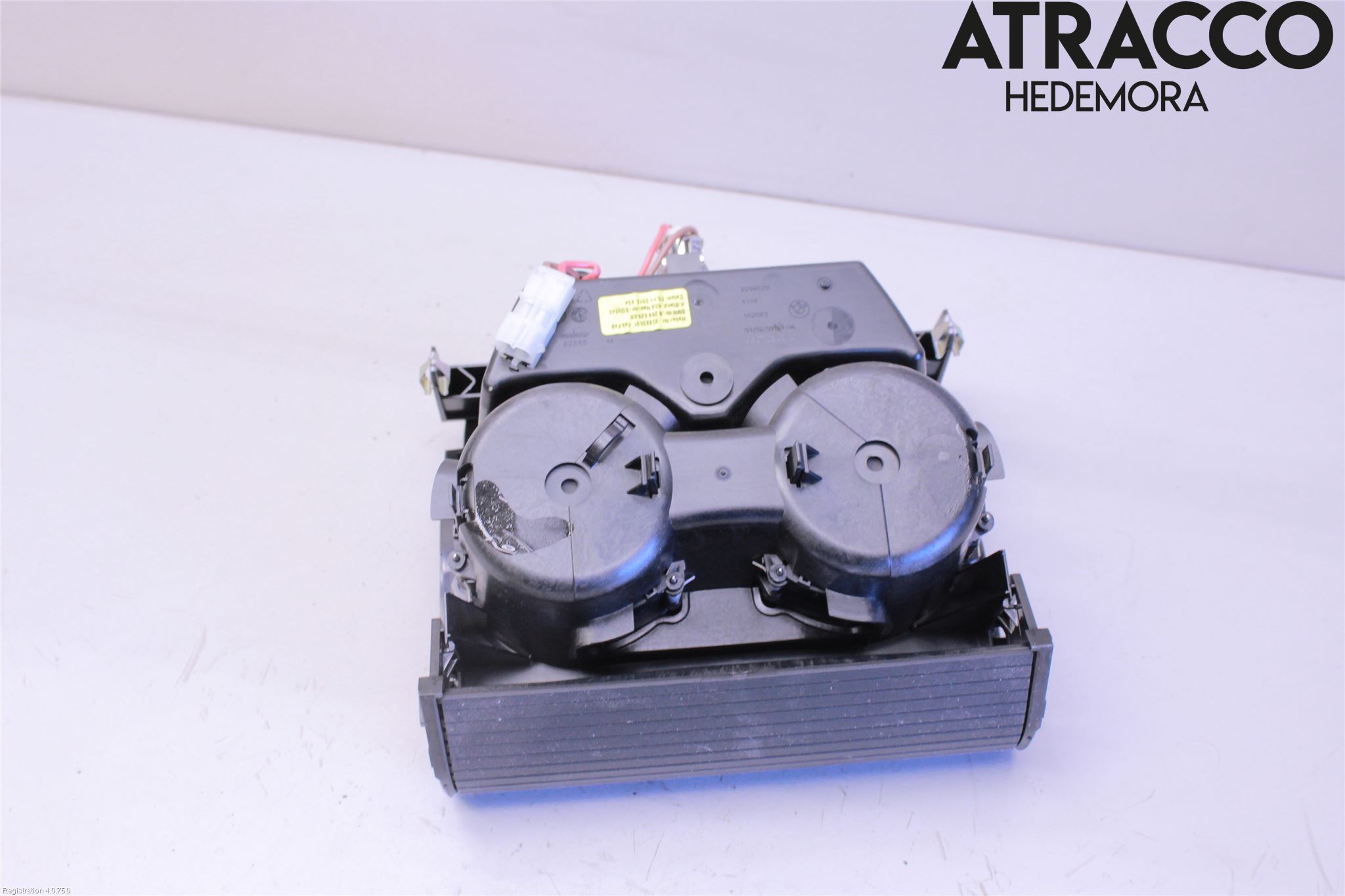 BMW X1 F48 15-22 Innr Koppholder