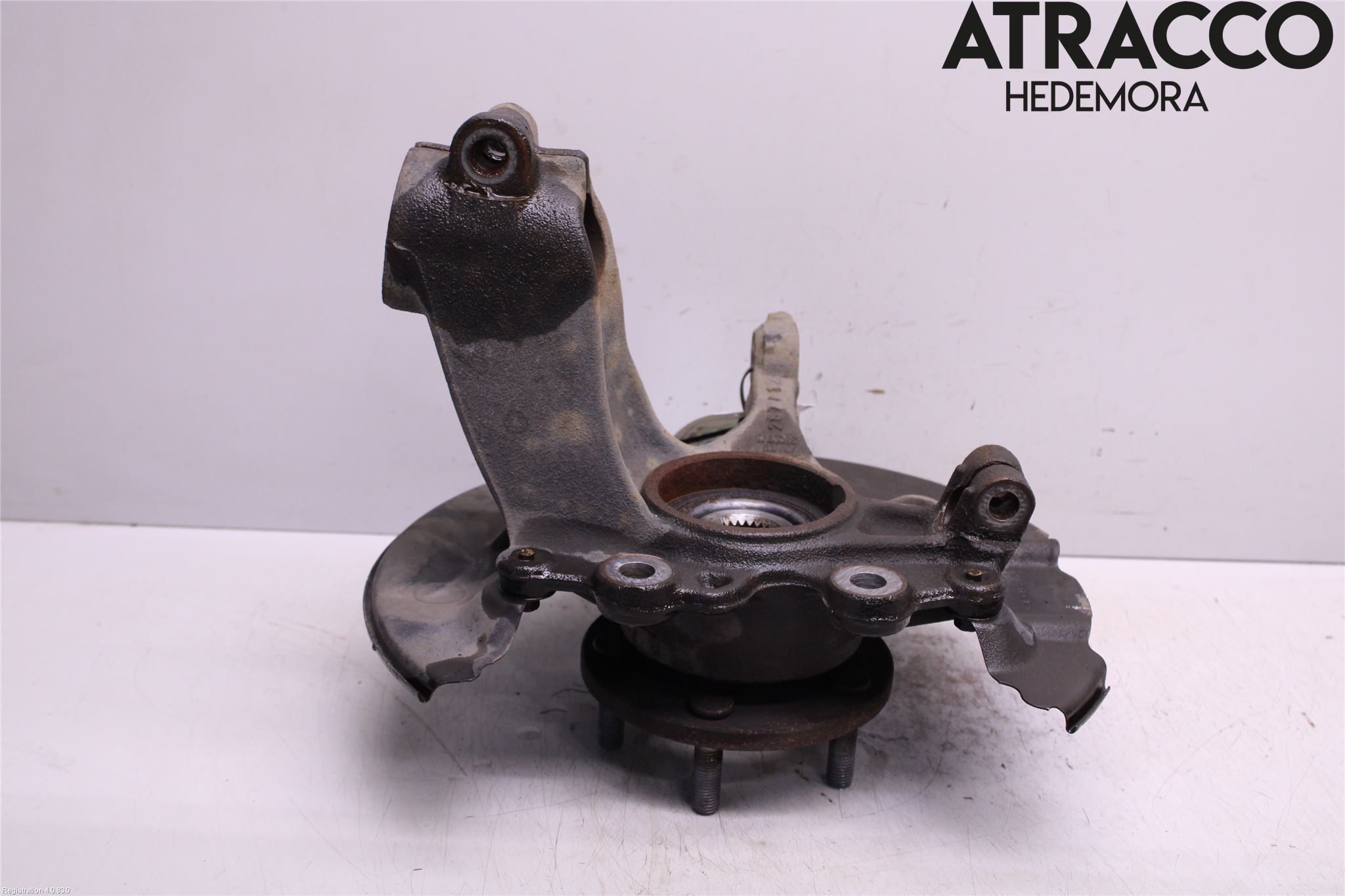 Ford FOCUS 11-14 Spindel Hf