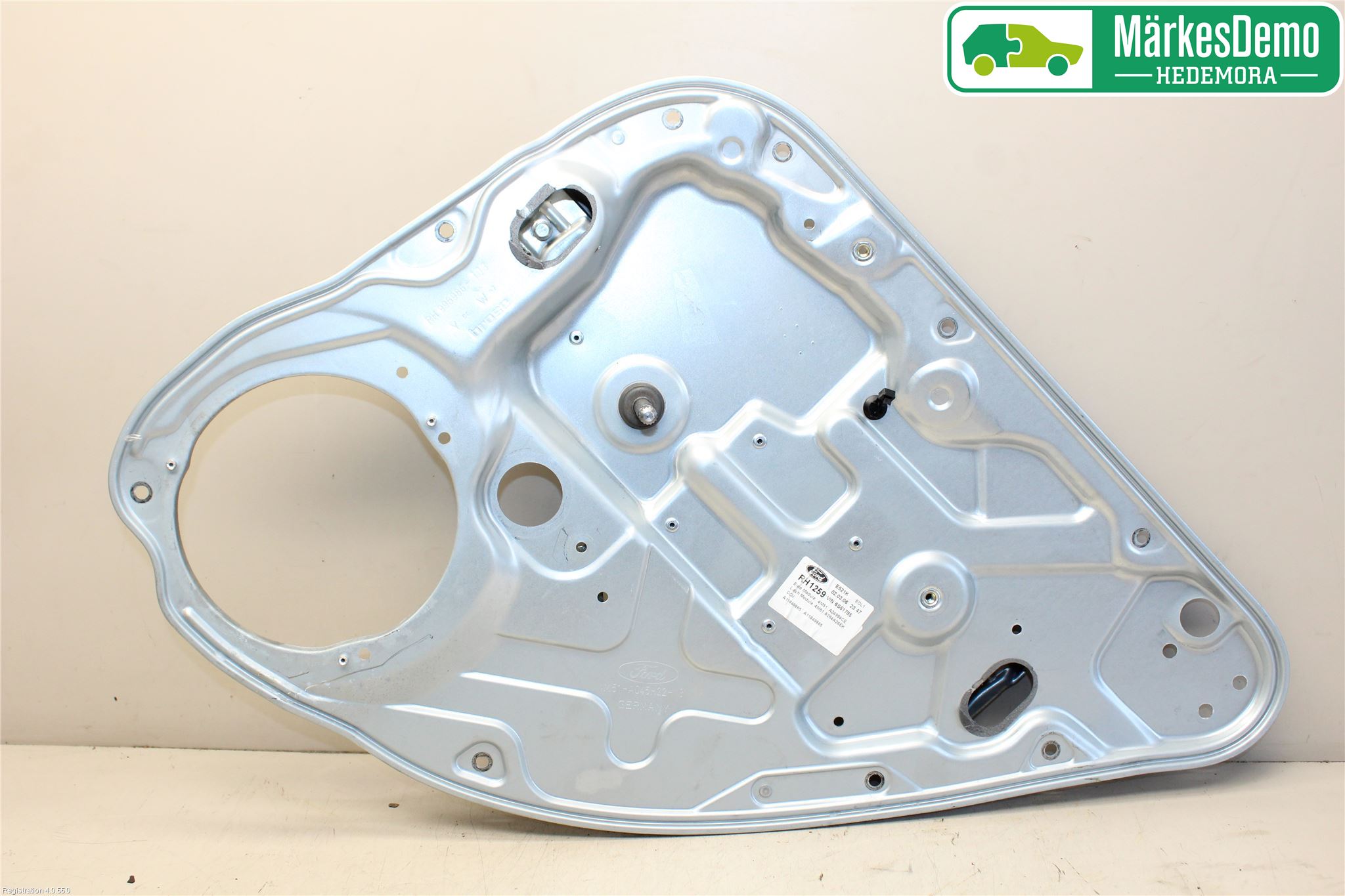 Ford FOCUS     04-07 Vindusheis