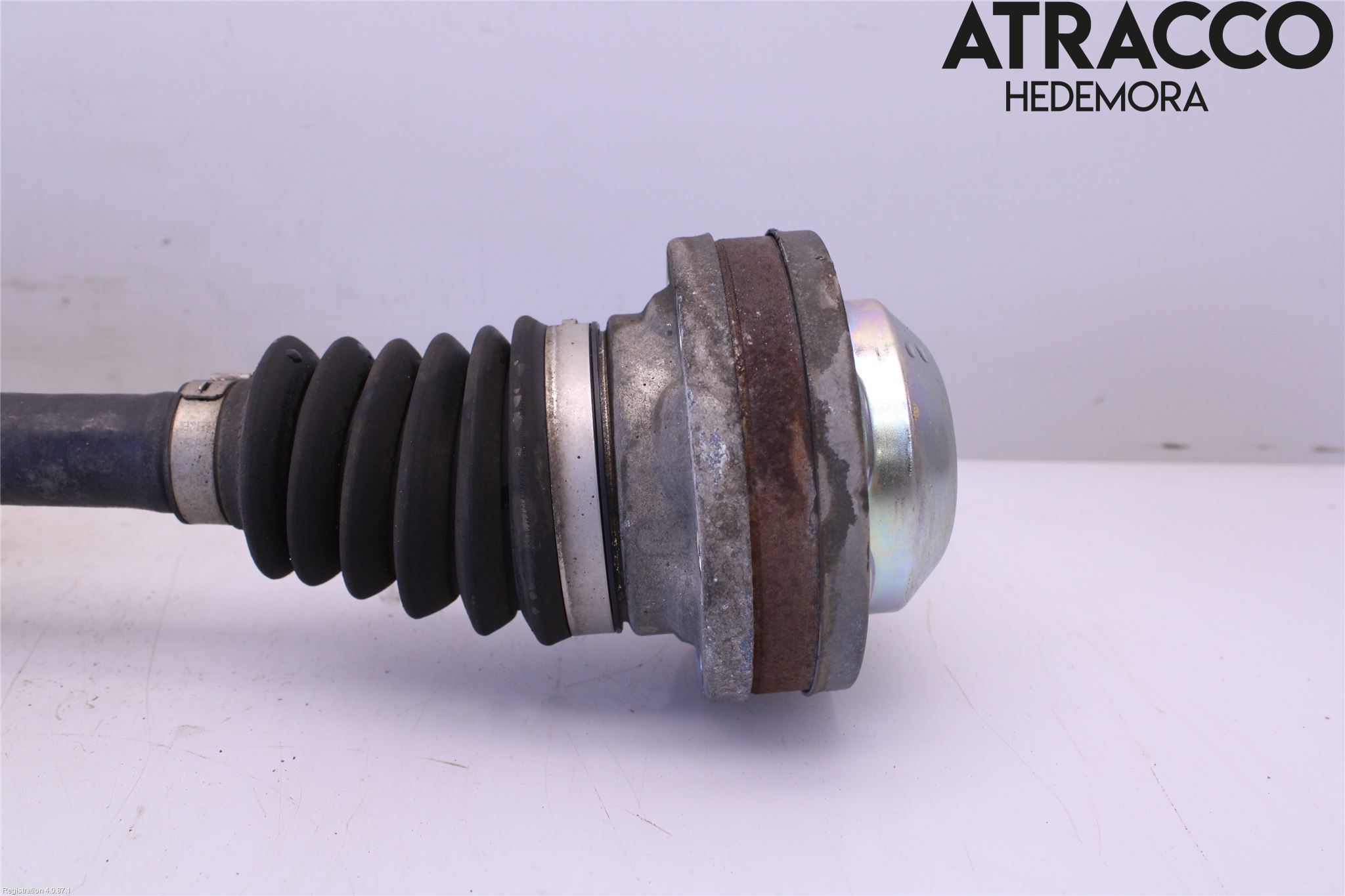 Audi A3/S3 8V 13-20 Drivaksel Foran Kompl Venstre