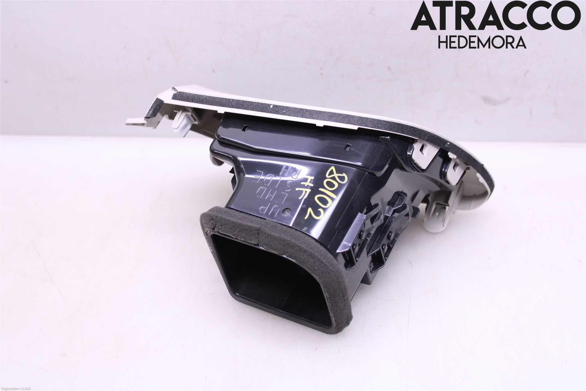 Nissan LEAF 11-17 Dashbord Kanal - Dyse