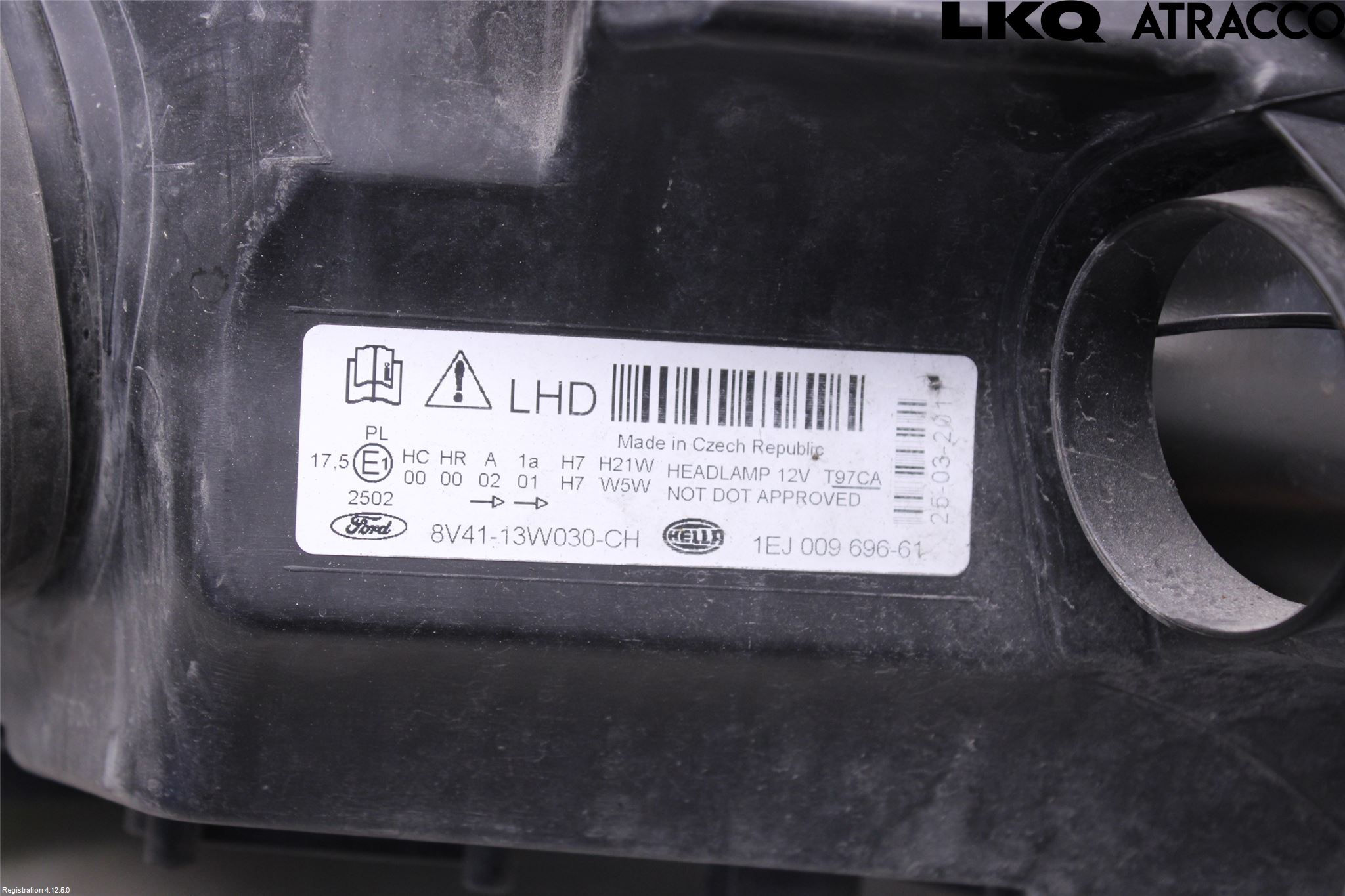 Ford KUGA 08-12 Frontlykt Venstre