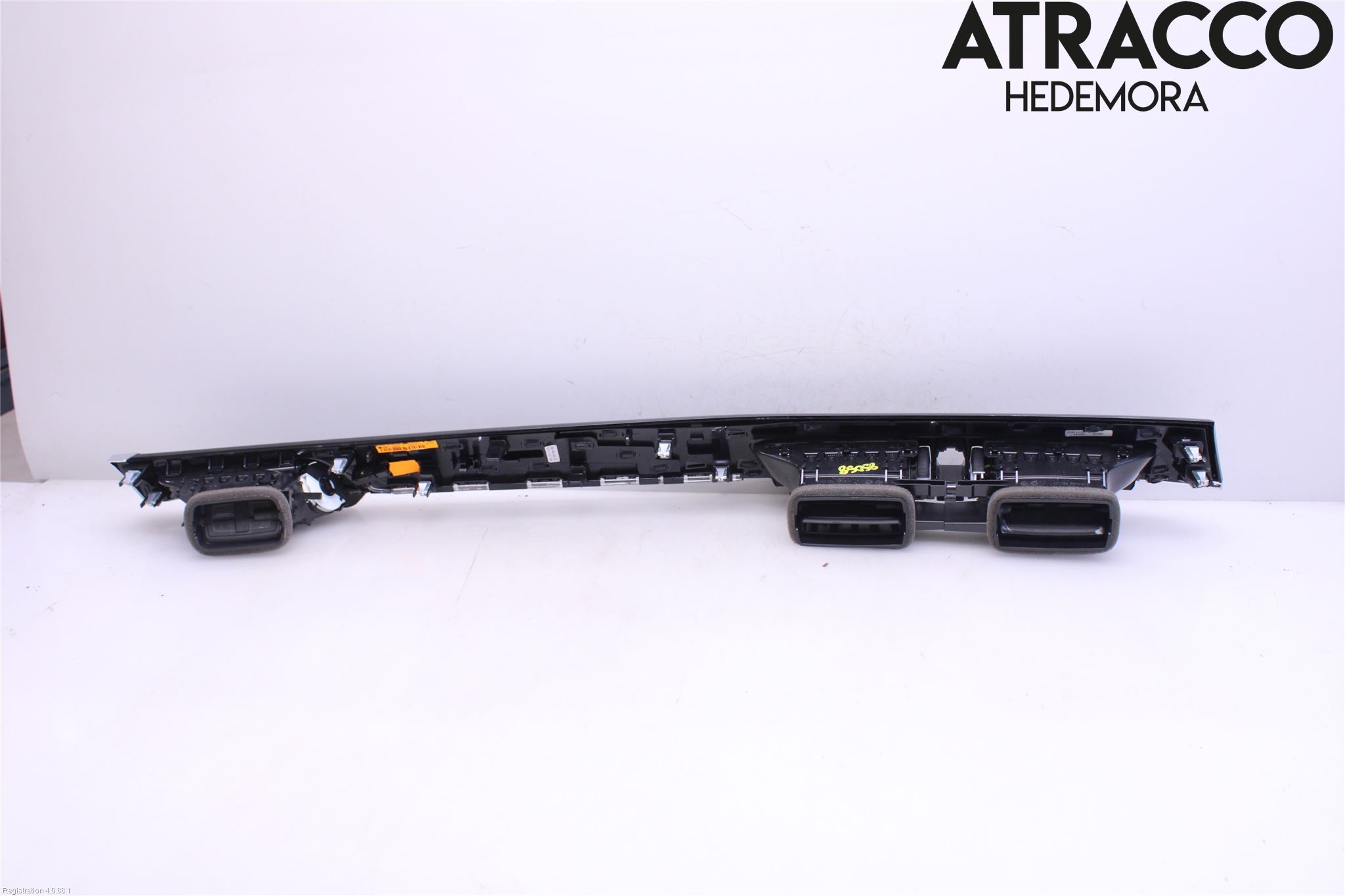 BMW X1 F48 15-22 Dashbord Kanal - Dyse