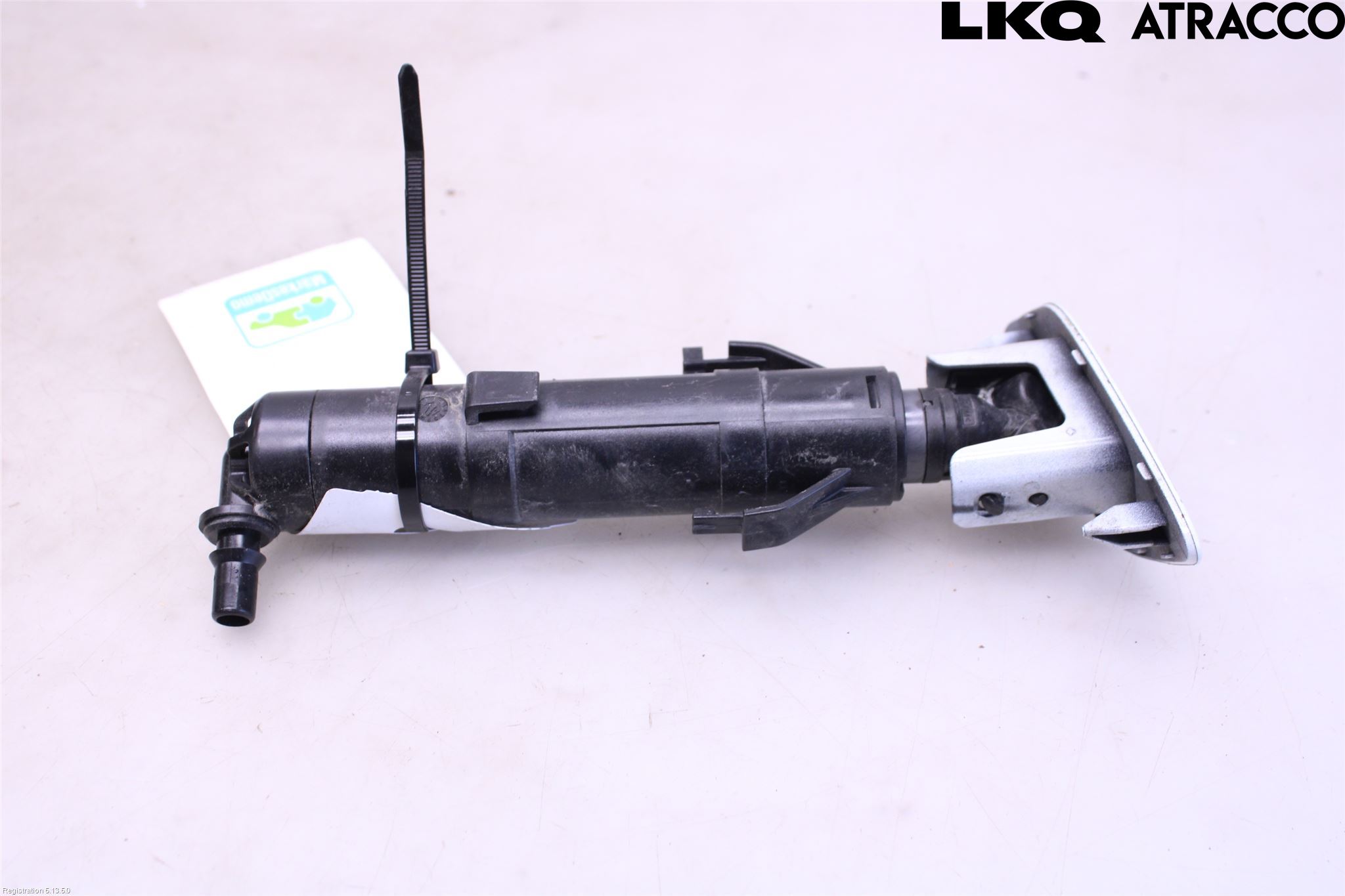 Volkswagen VW TIGUAN 16-24 Spylerdyse Frontlykter