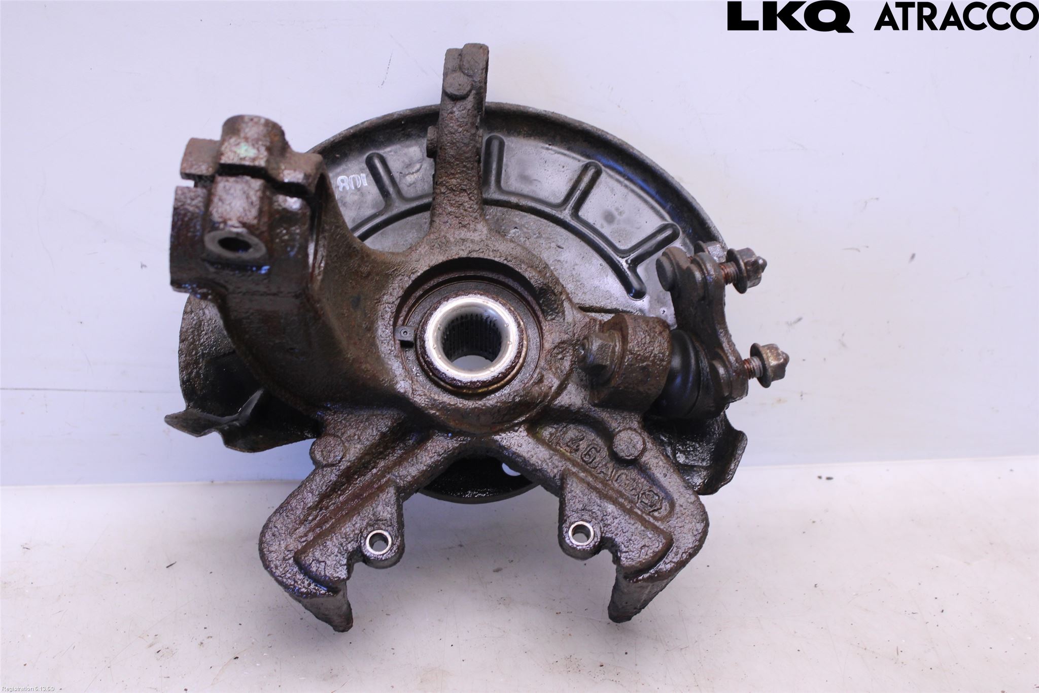 Volkswagen VW POLO 10-17 Spindel Hf