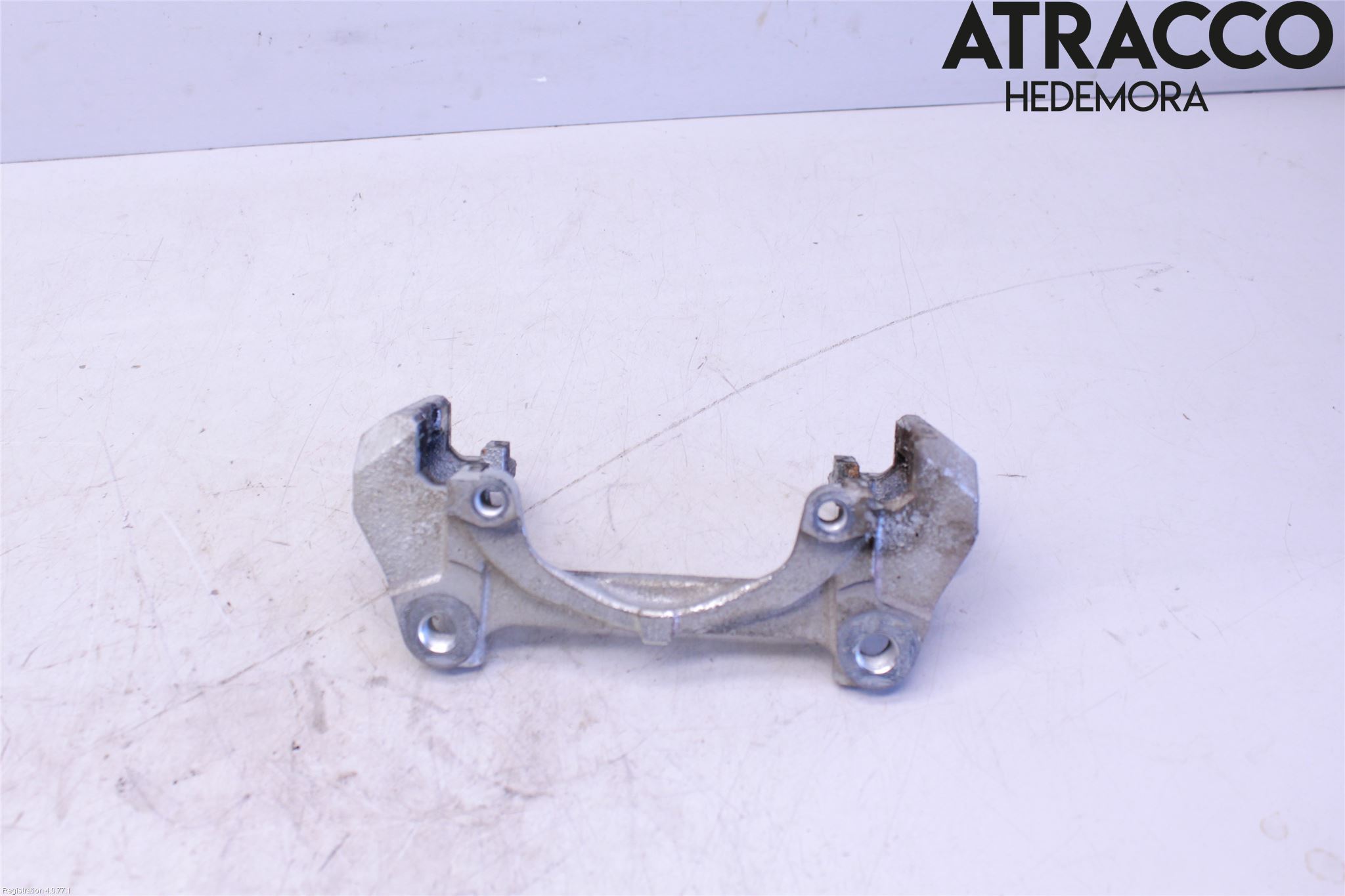 Toyota YARIS XP21 20- Bremsecaliper Feste Holder