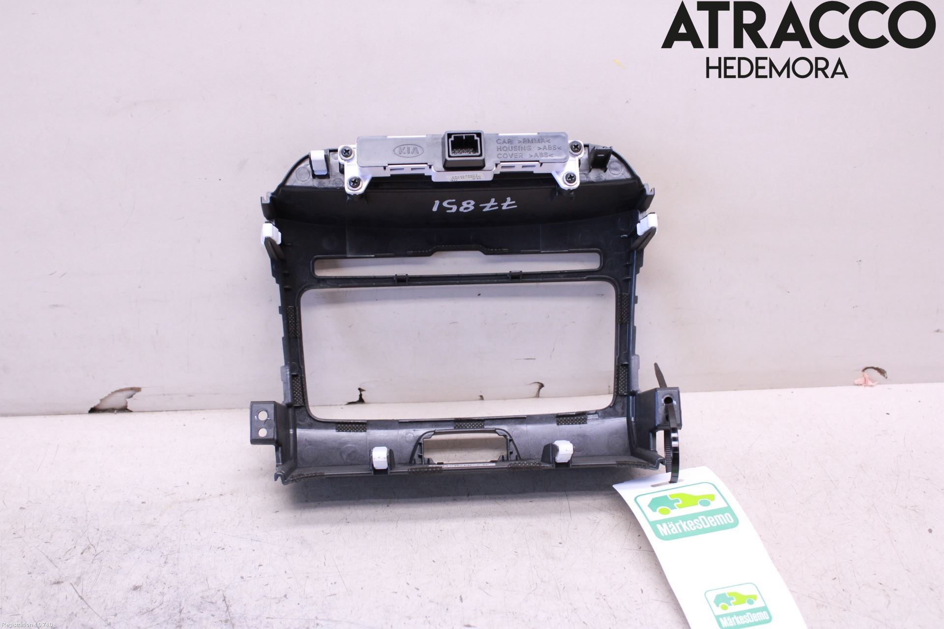 Kia SPORTAGE (SL) 11-15 Innr Radio Ramme