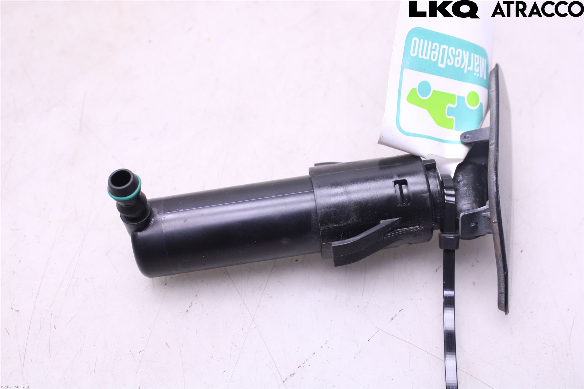 Opel INSIGNIA 09-16 Spylerdyse Frontlykter