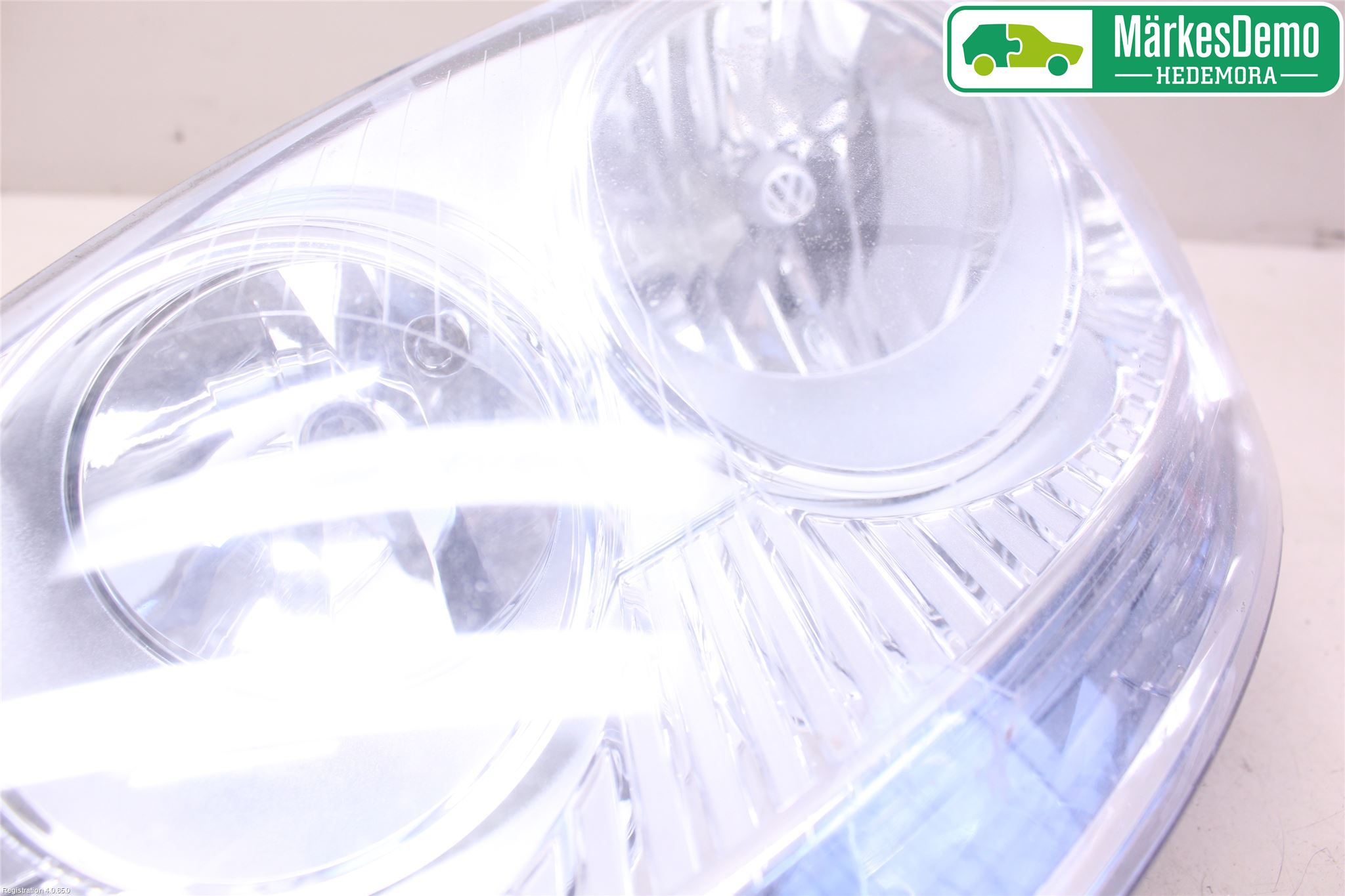 Volkswagen VW GOLF V 04-09 Frontlykt Venstre