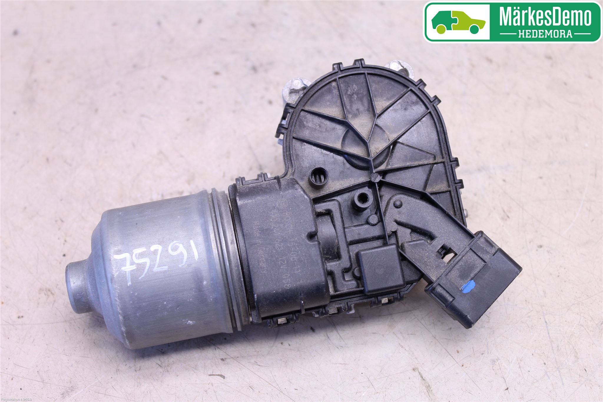 Peugeot PARTNER 16-18 Viskermotor Frontrute