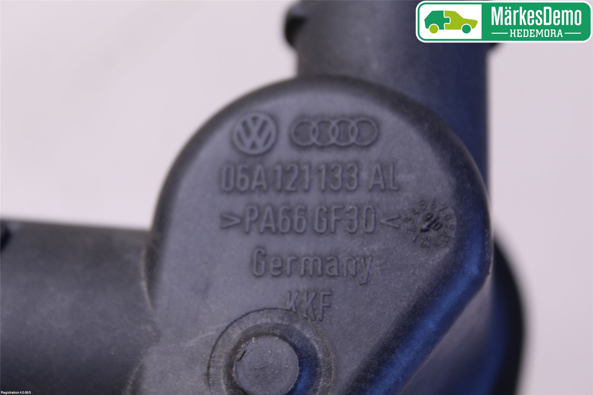 Volkswagen VW GOLF V 04-09 Termostathus - Lokk
