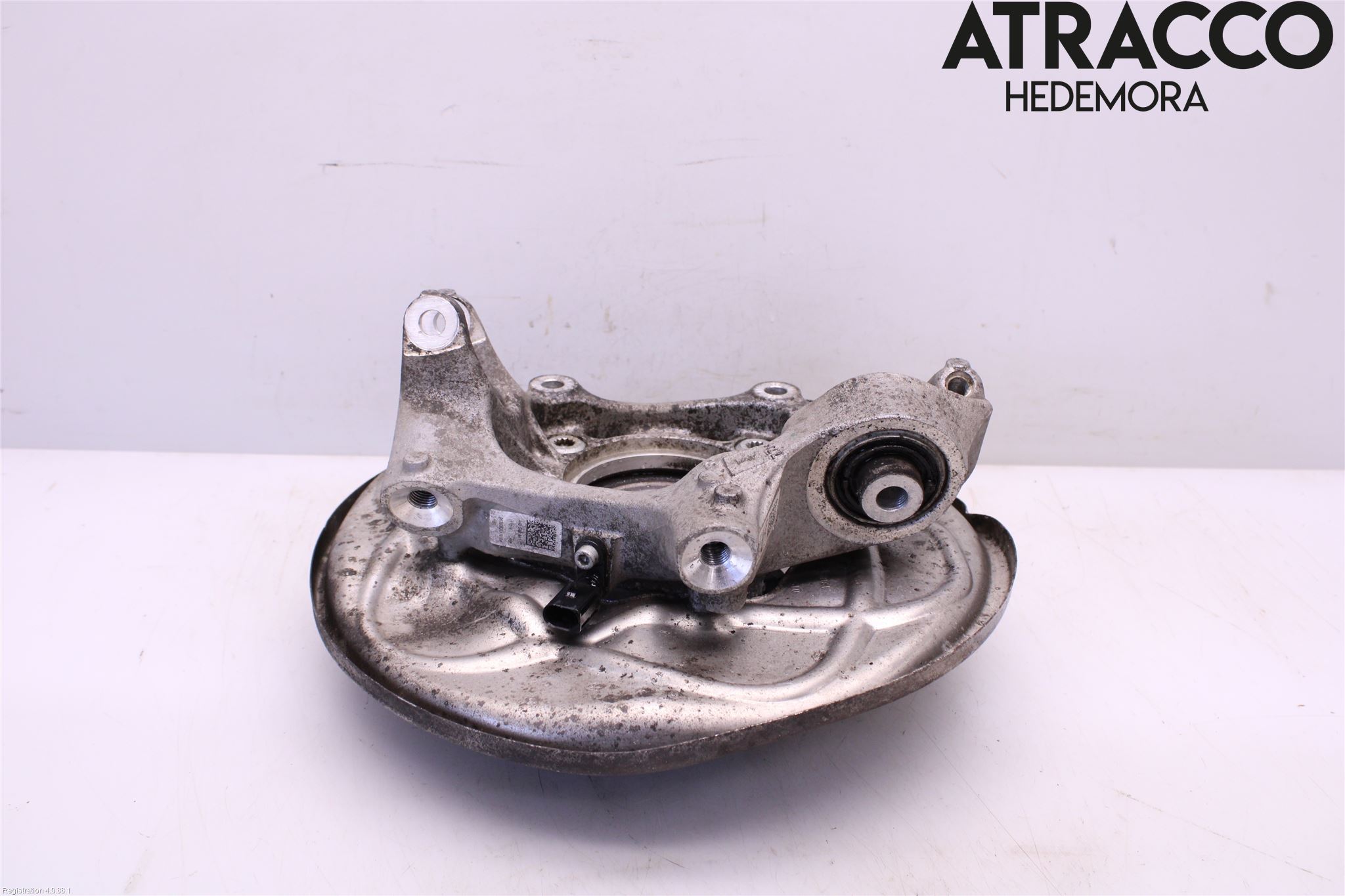 Audi A6 F2/C8 19- Spindel Vb