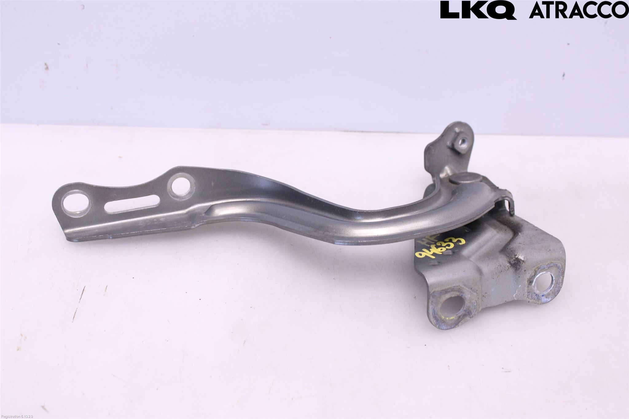 Toyota YARIS XP21 20- Panser Hengsel - Hengsler